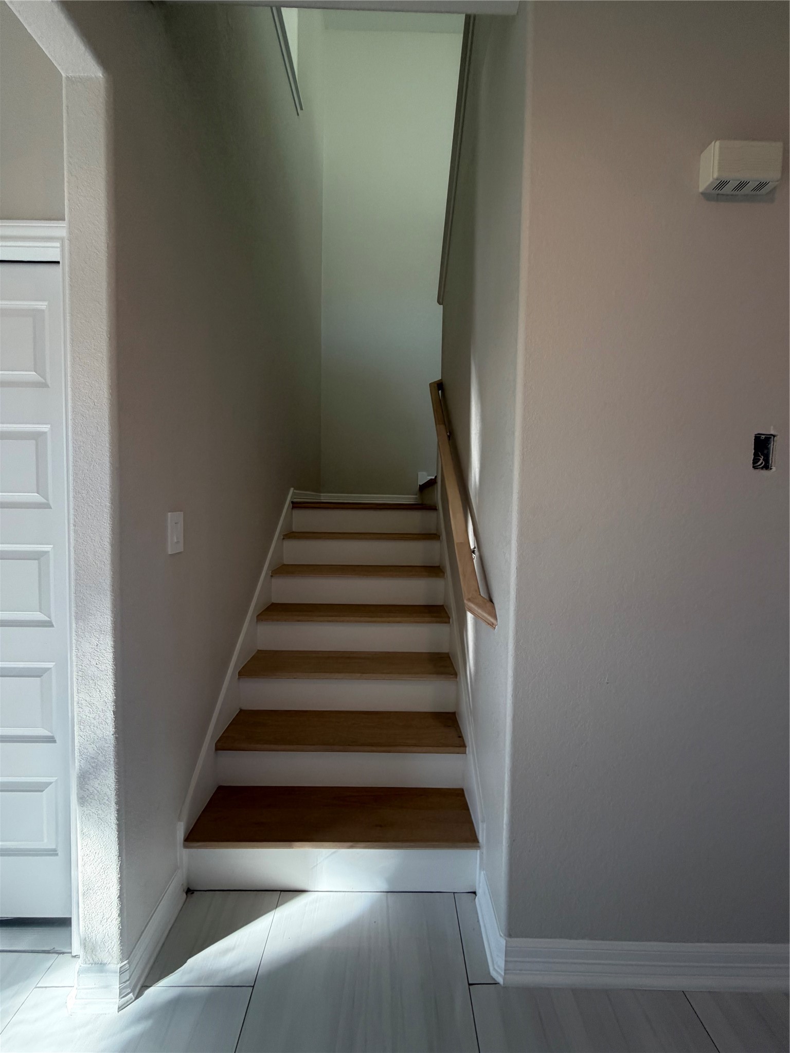 9315 Noel Street Property Photo 6
