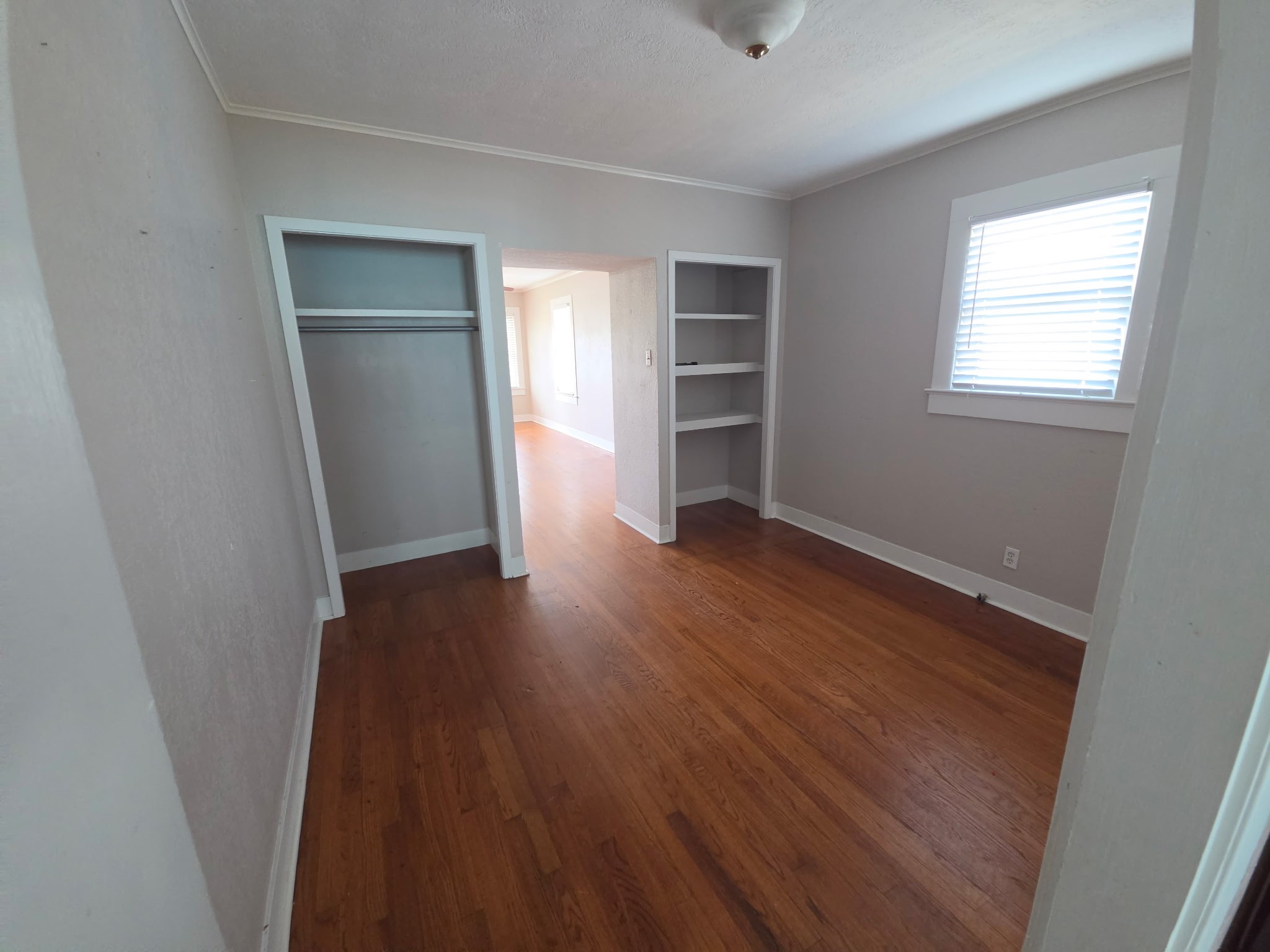 5208 Bernardo De Galvez Property Photo 3