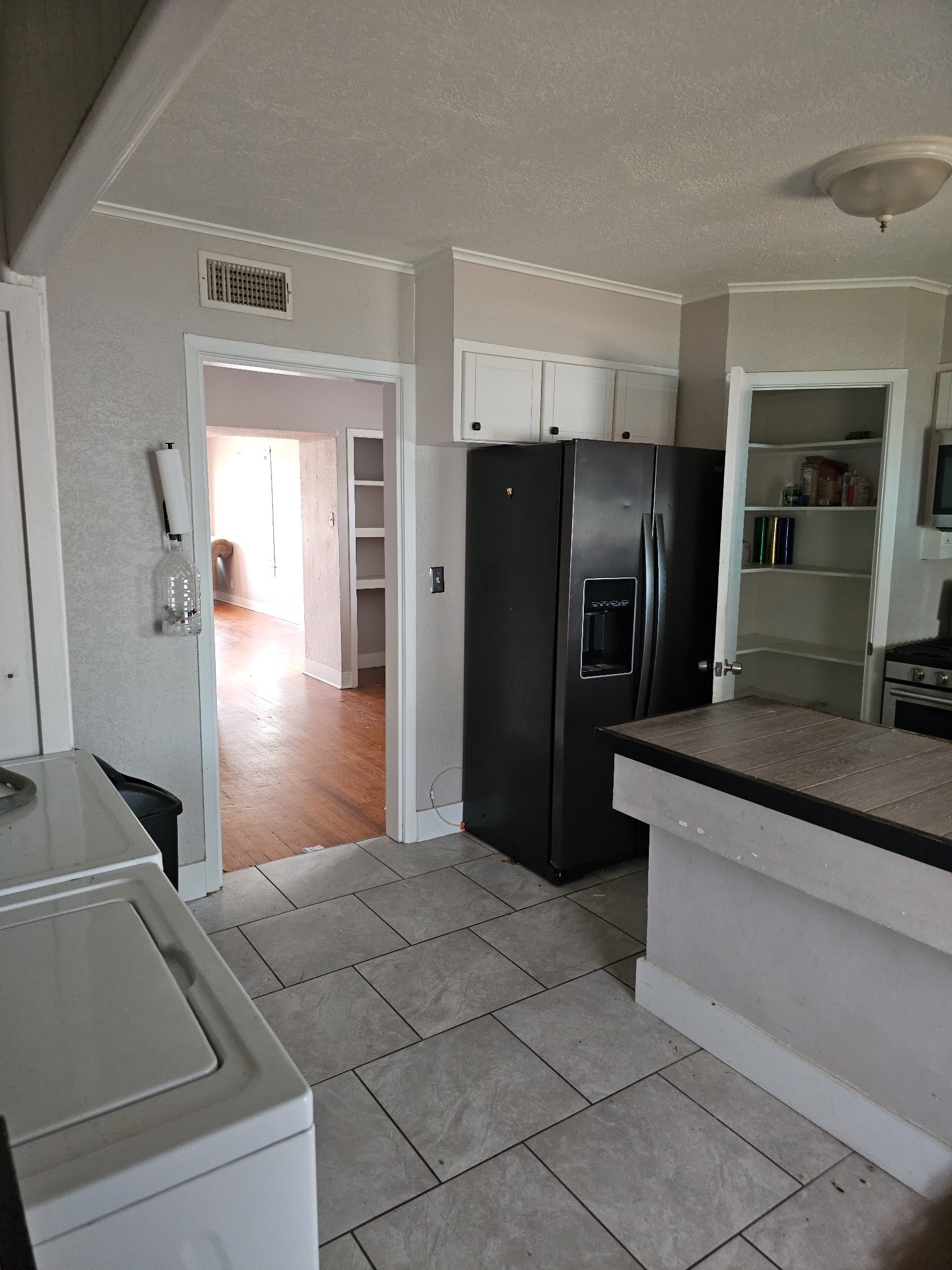 5208 Bernardo De Galvez Property Photo 10