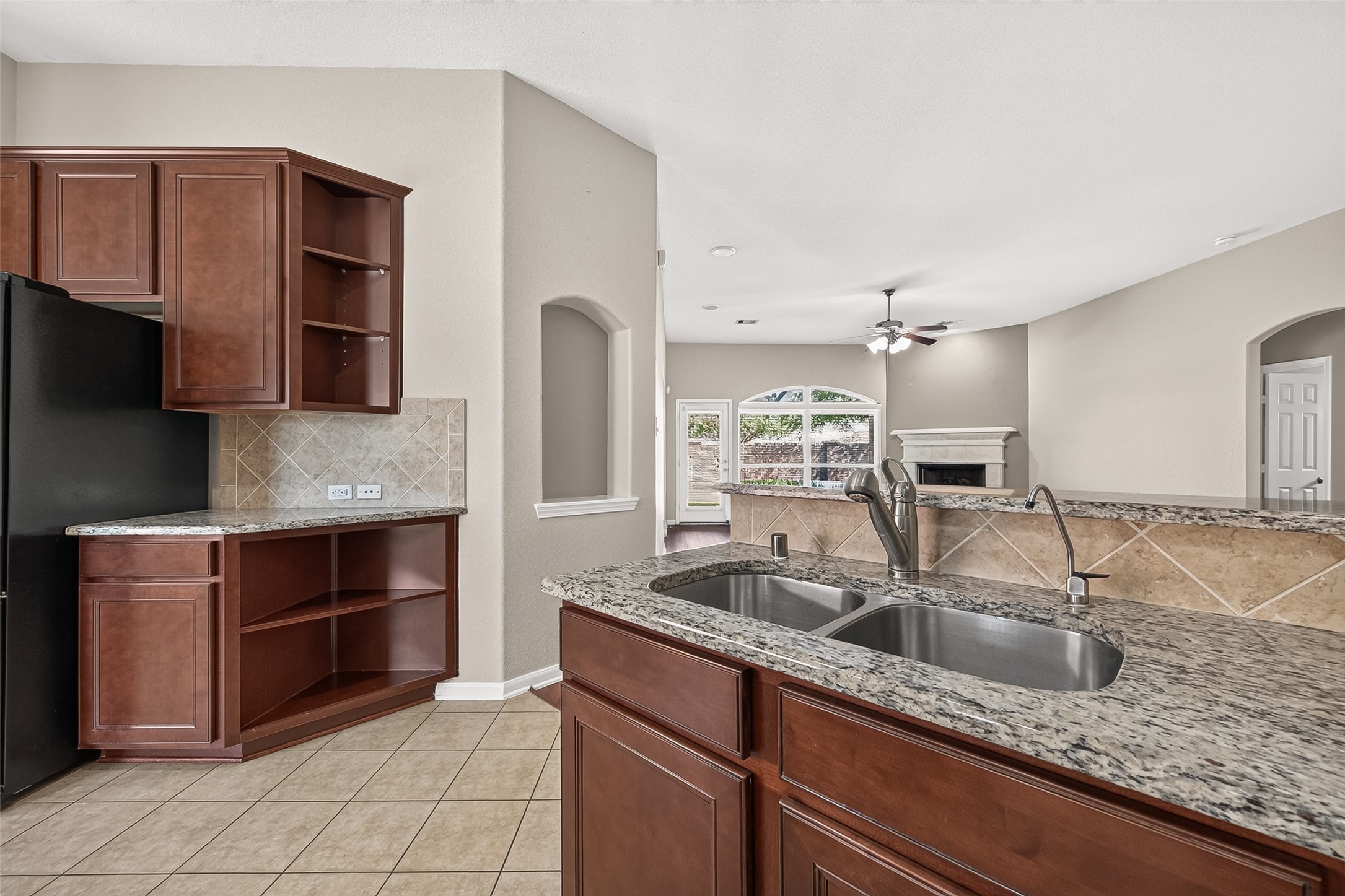 6138 Wickshire Drive Property Photo 21