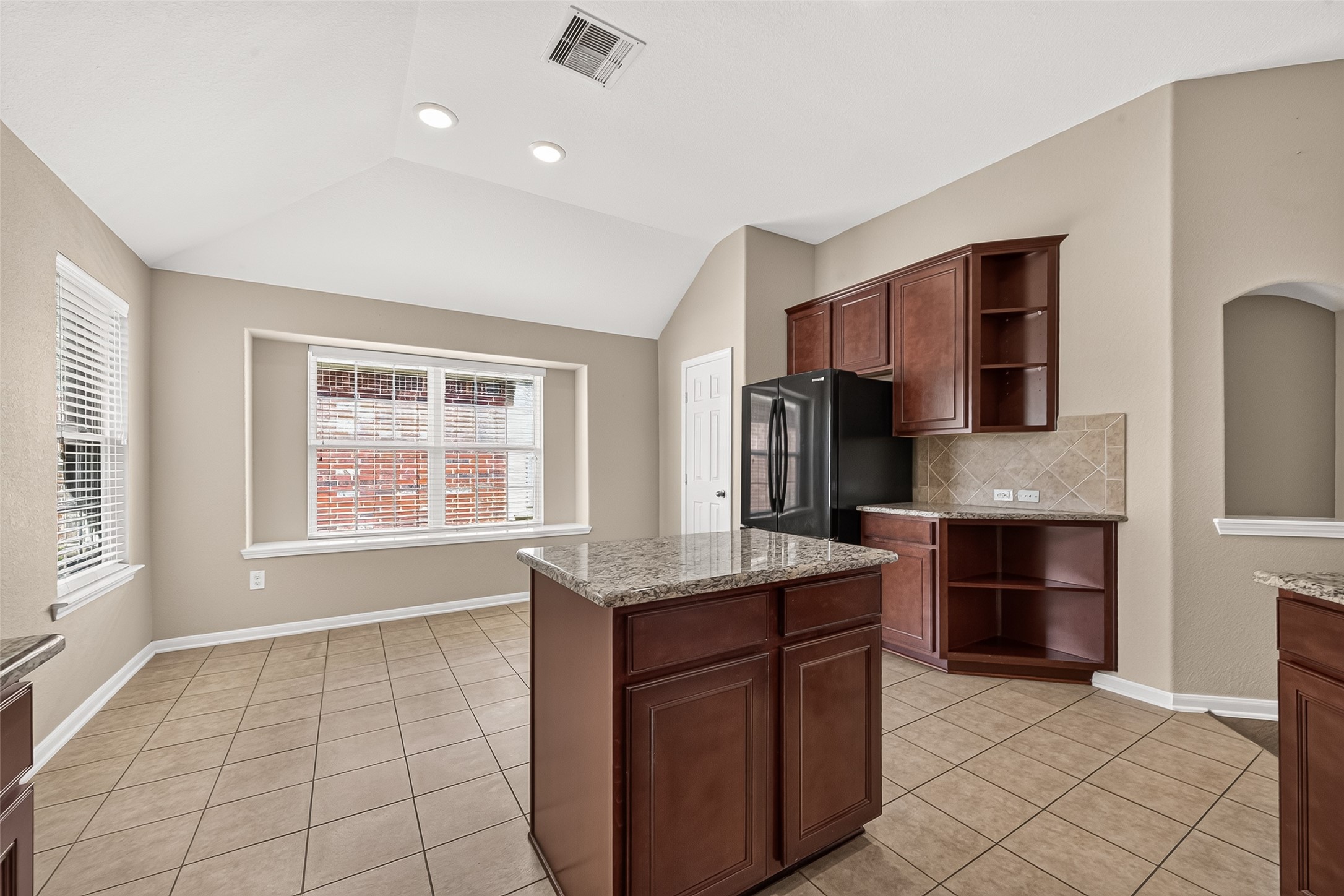 6138 Wickshire Drive Property Photo 24