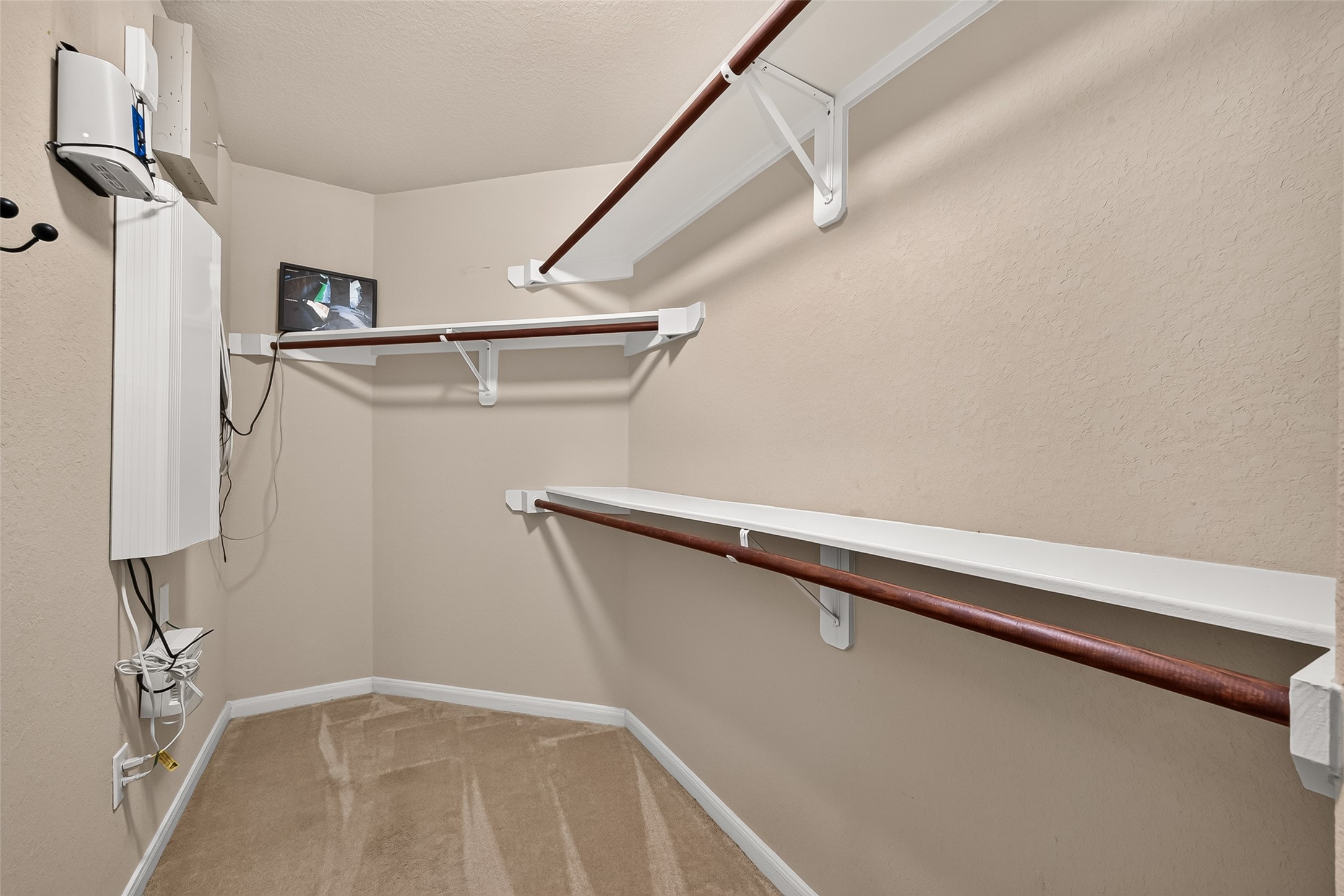 6138 Wickshire Drive Property Photo 44