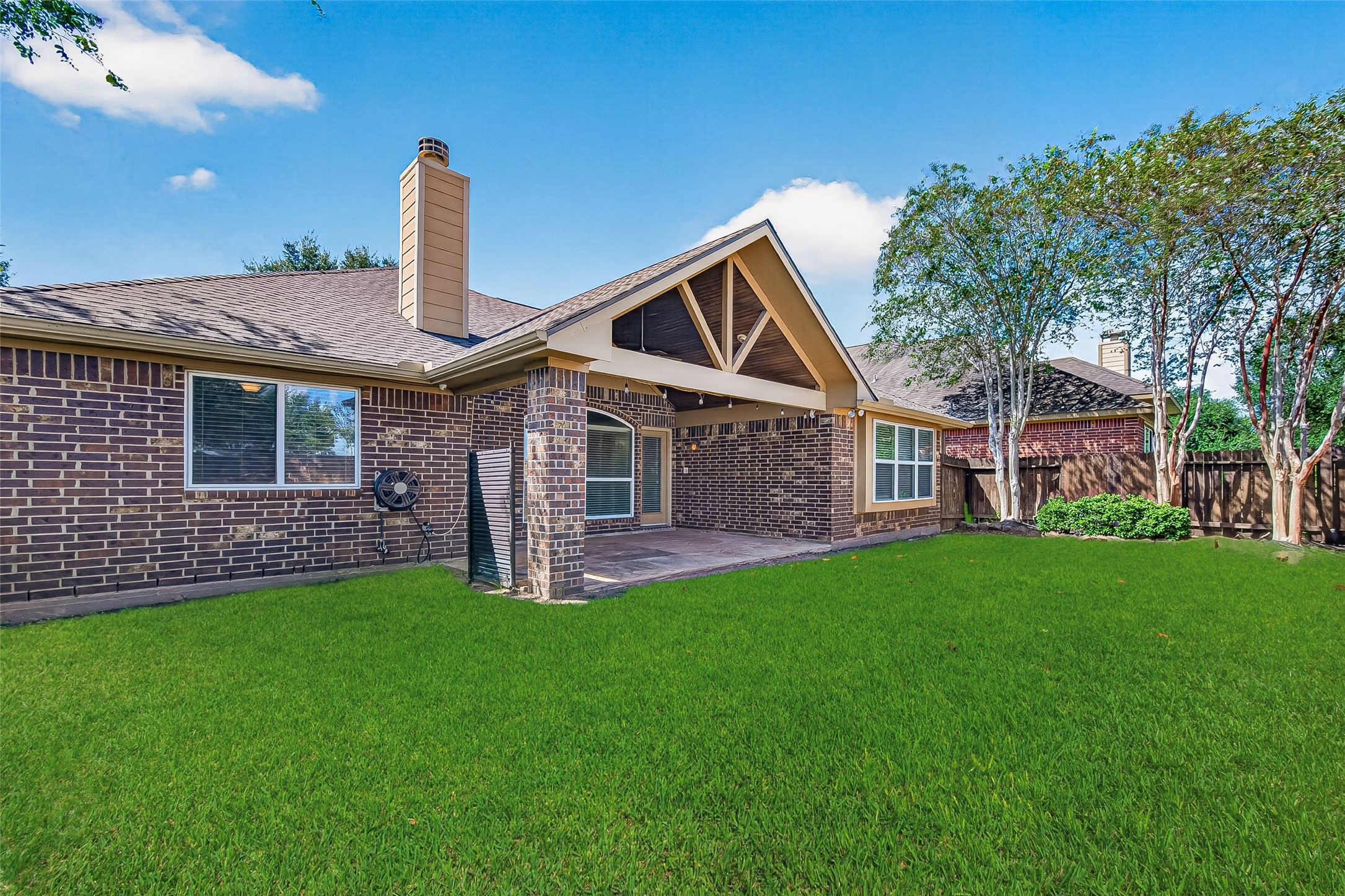 6138 Wickshire Drive Property Photo 46