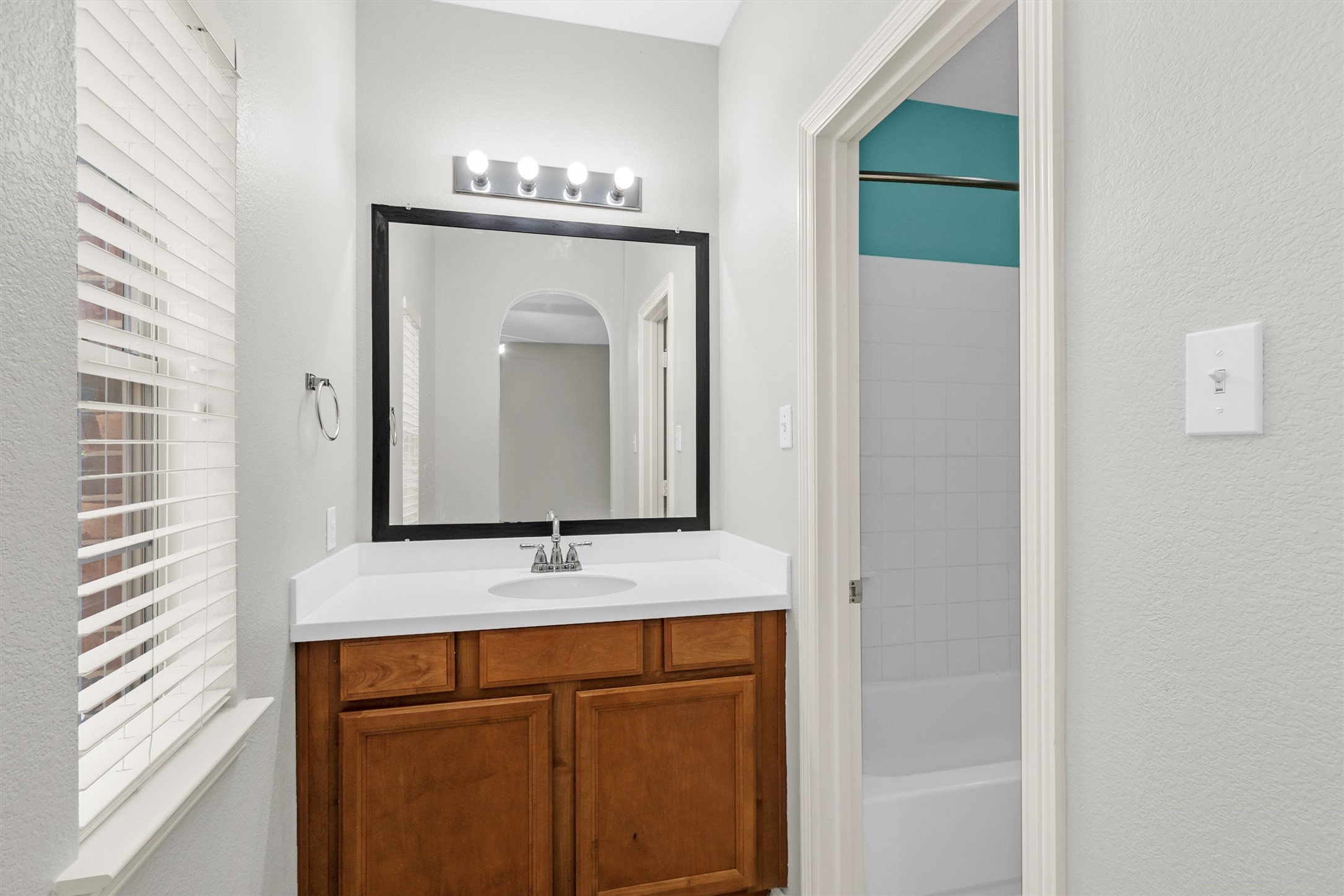 21085 Ramrock Circle Property Photo 35