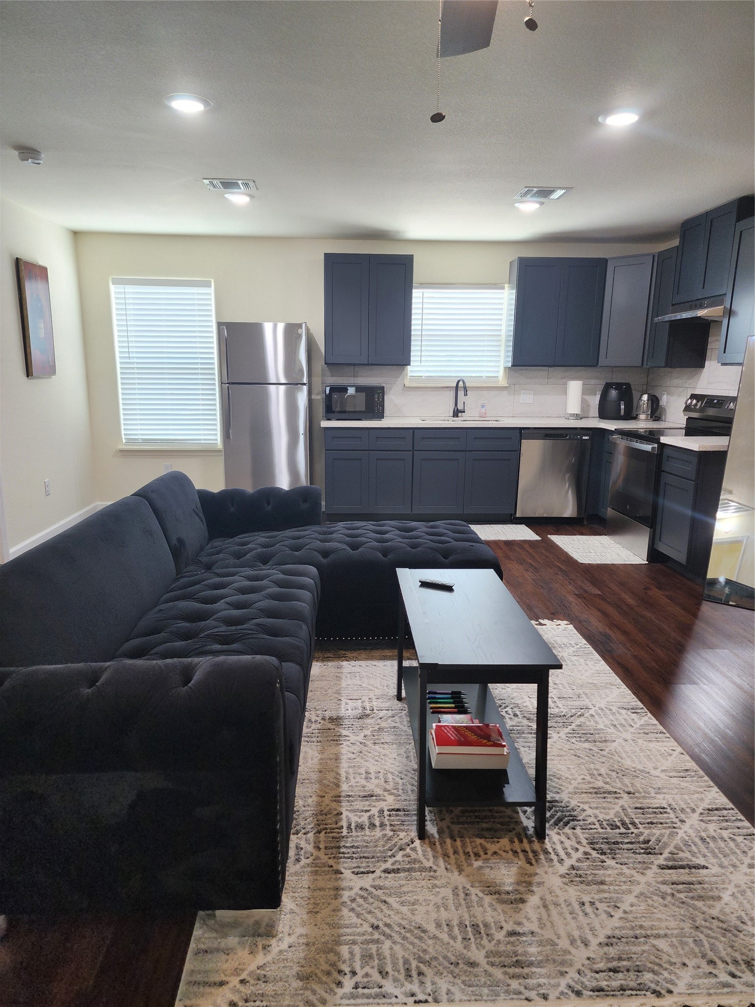 14704 Ohara Dr Street B Property Photo 3