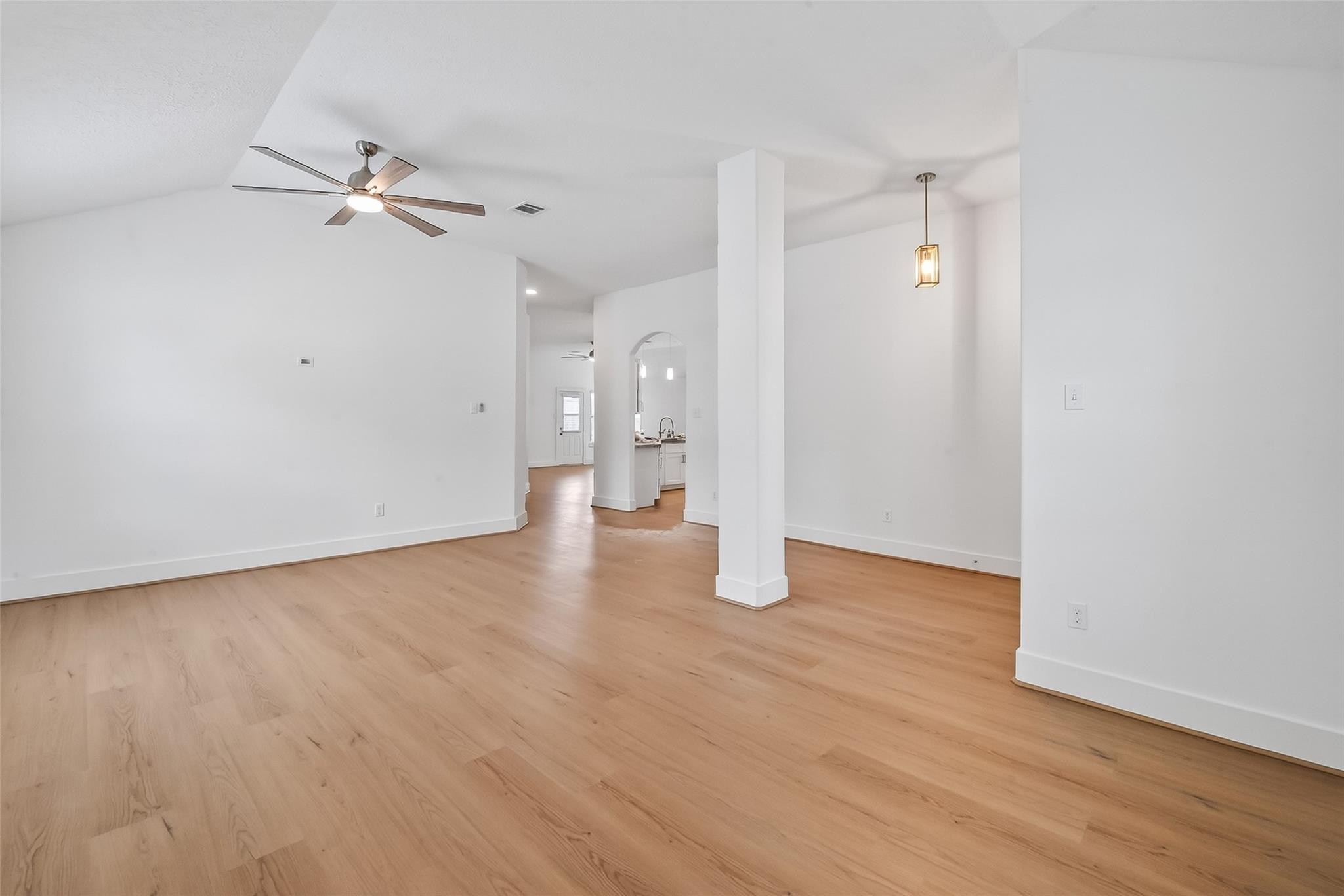 1834 Kessler Park Court, Houston Tx 77047 Property Photo 19