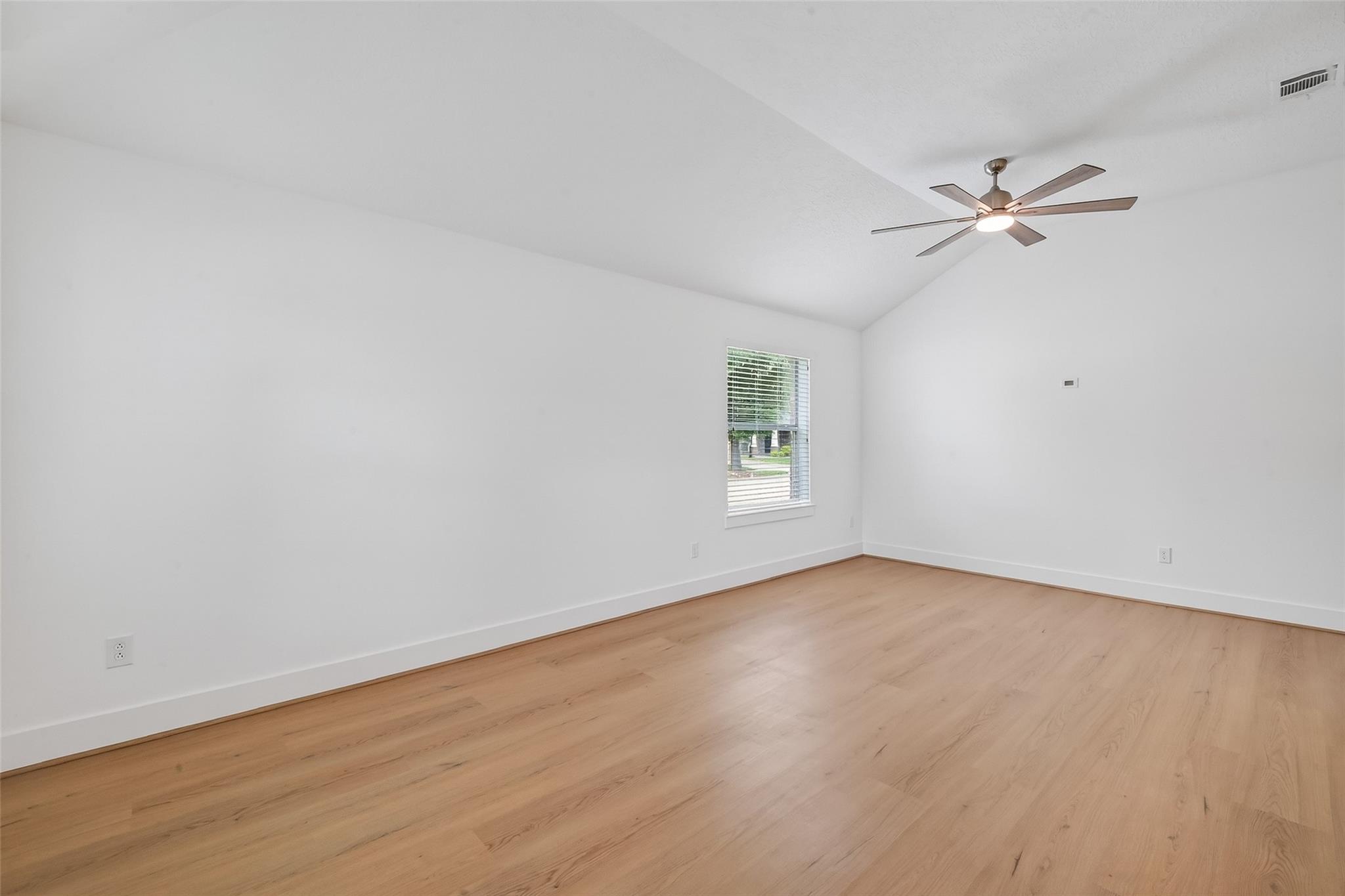 1834 Kessler Park Court, Houston Tx 77047 Property Photo 21
