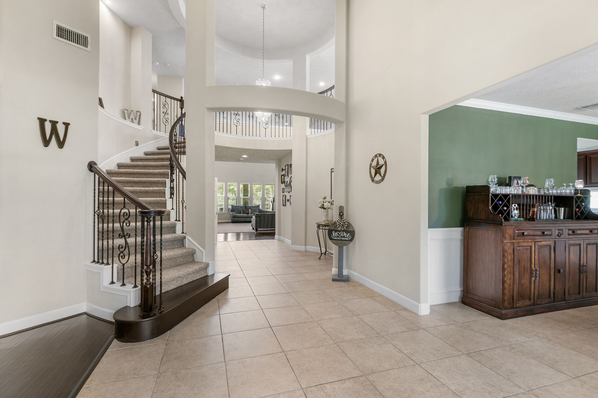 28433 Wild Oaks Property Photo 7