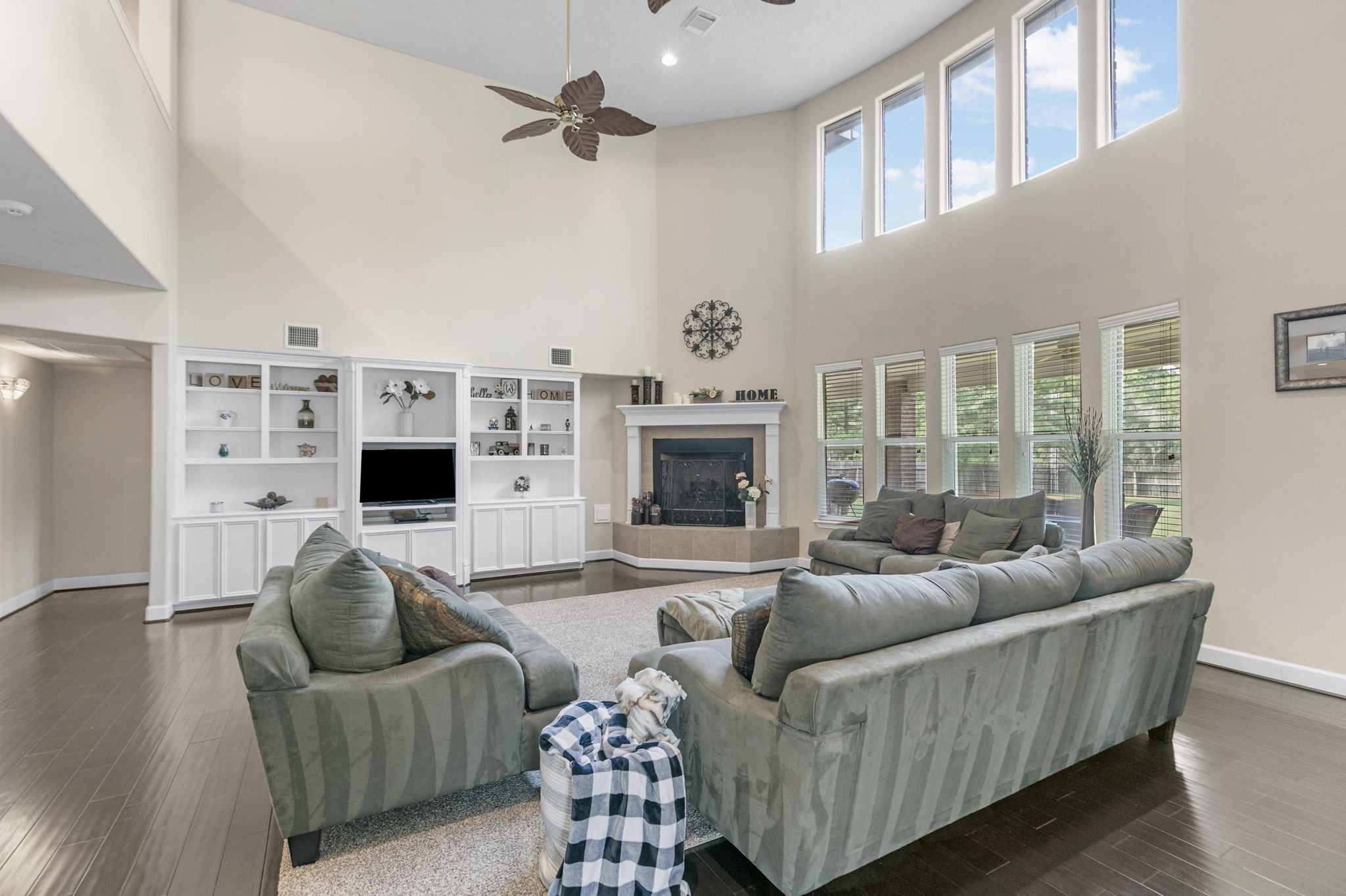 28433 Wild Oaks Property Photo 11