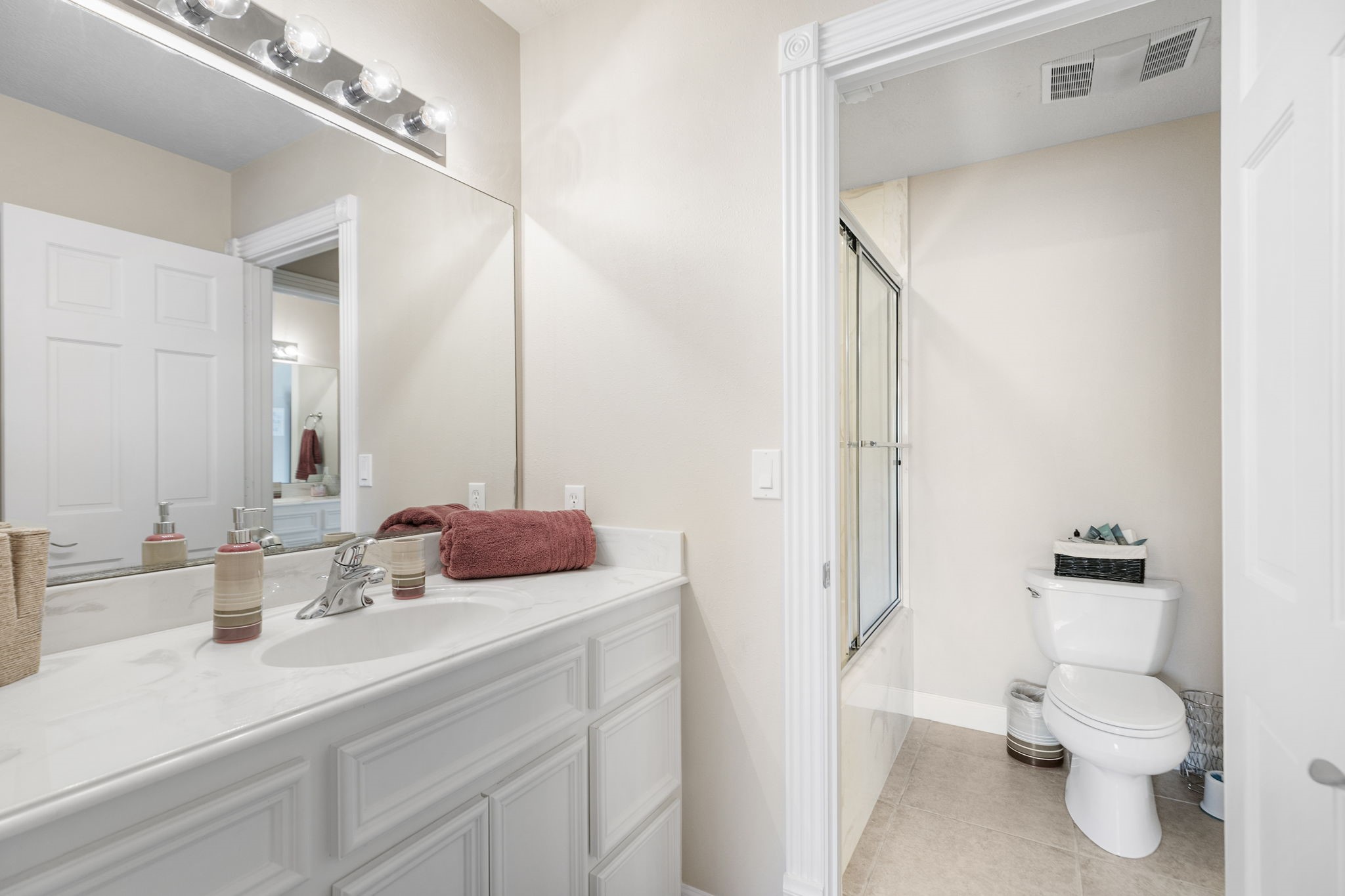 28433 Wild Oaks Property Photo 30