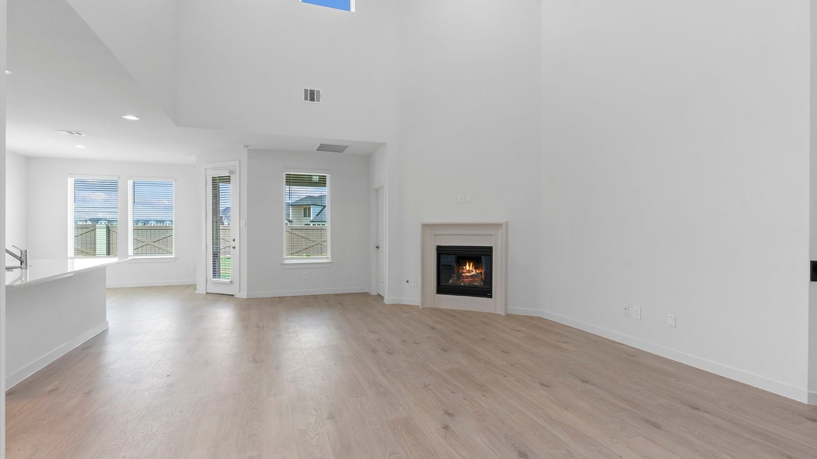 2707 Red Rosehip Drive Property Photo 29