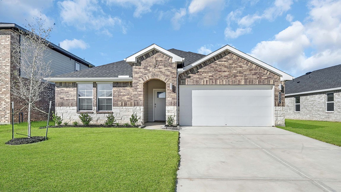 30322 Lighthouse Bluff Lane Property Photo 1