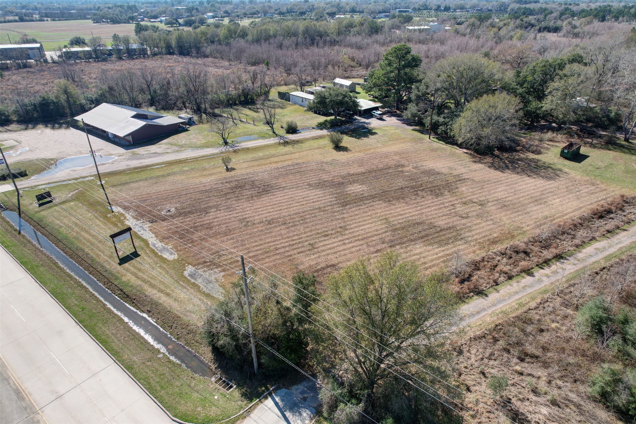 19403 Stuebner Airline Road Property Photo 6