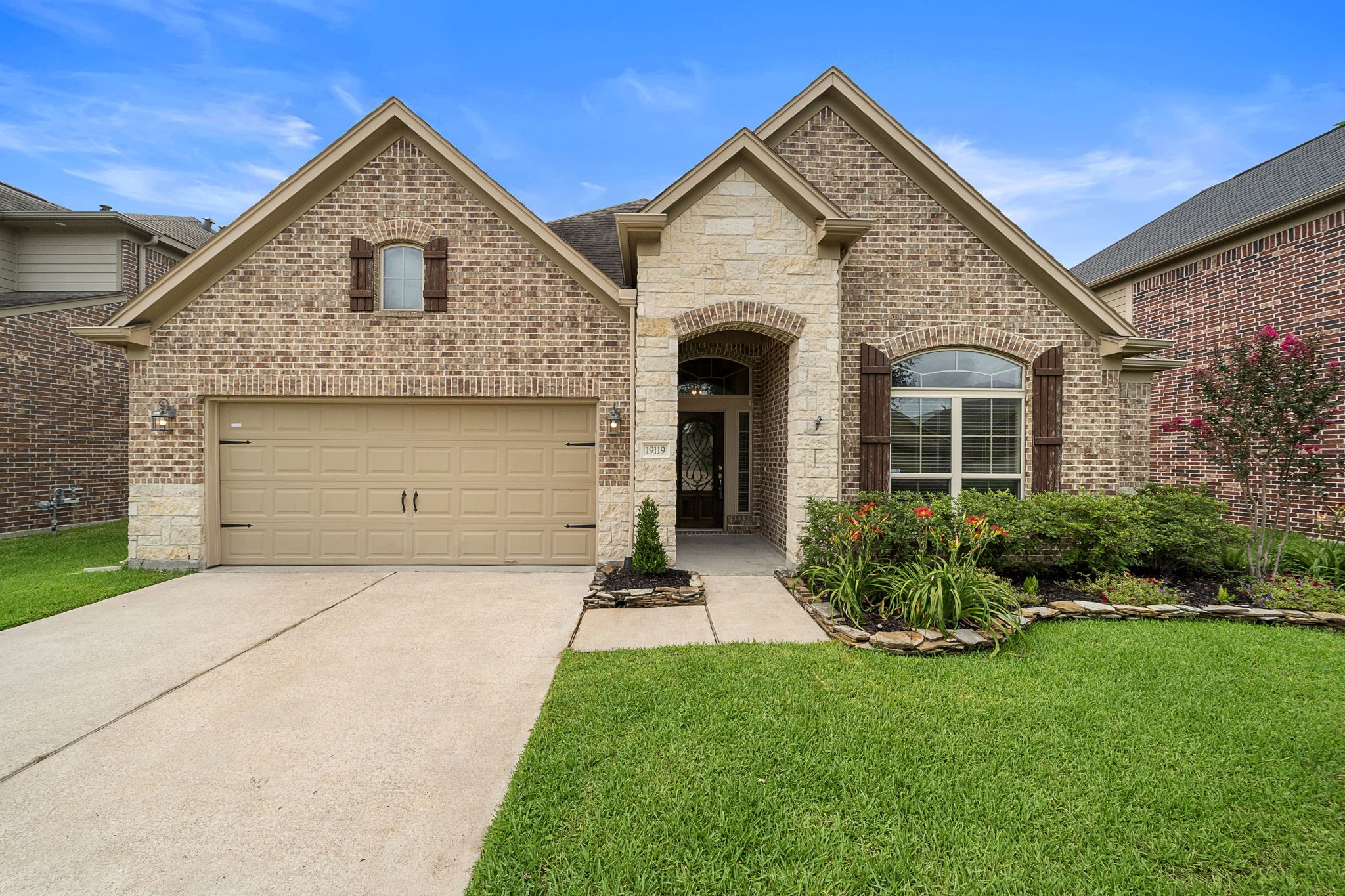 19119 Cardinal Grove Court Property Photo 1