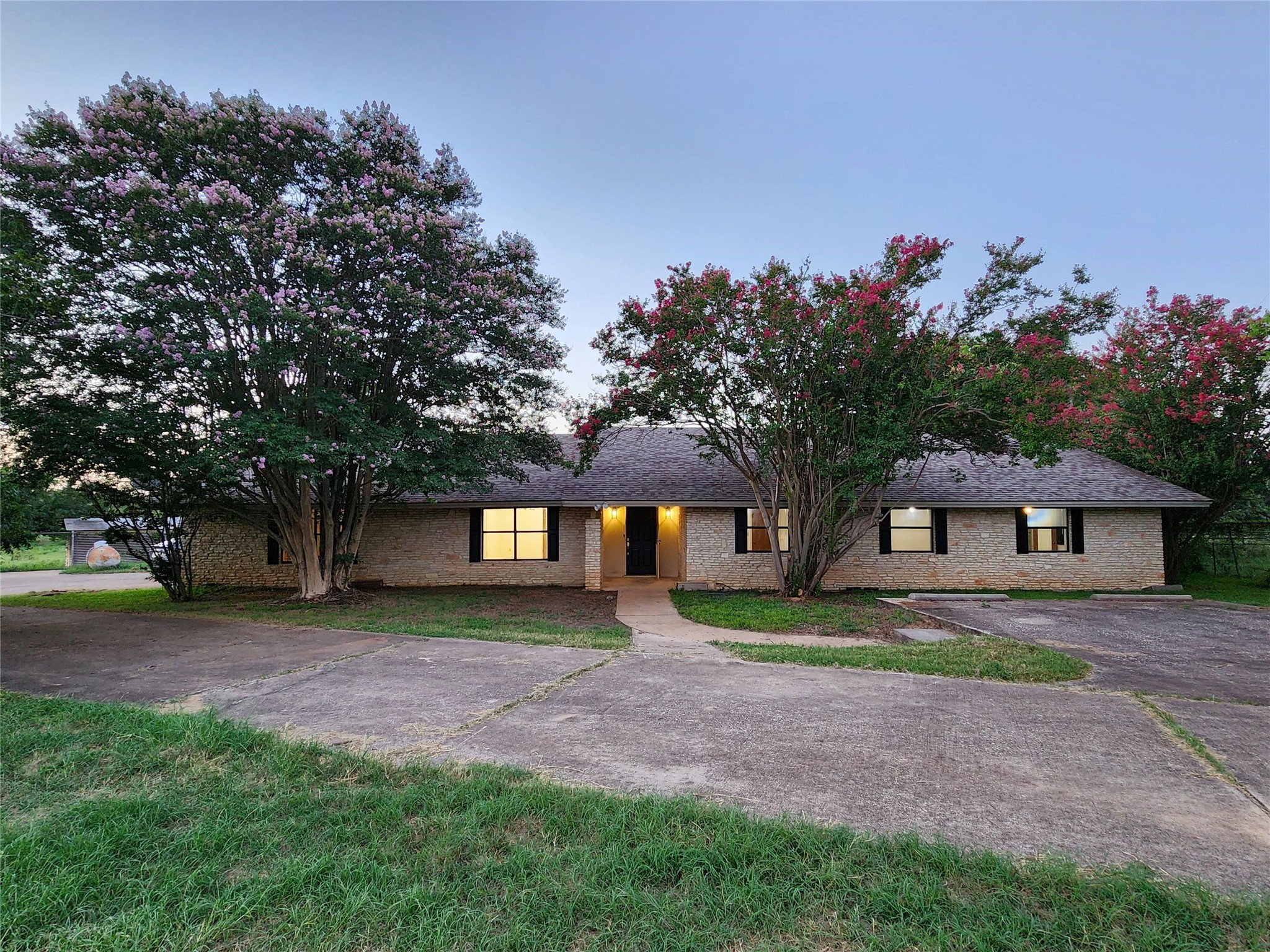 1038 Red Town Road Property Photo 1
