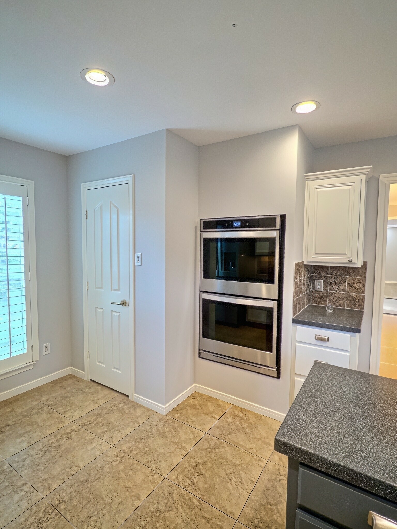 305 Oak Creek Court Property Photo 12