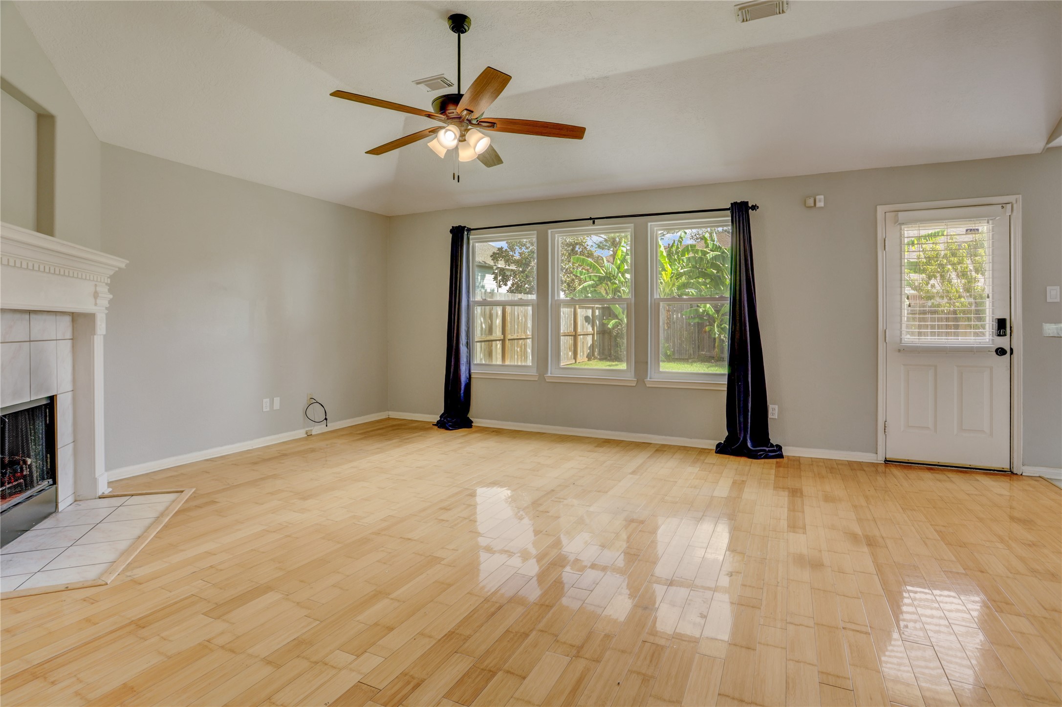 519 N Marathon Way Property Photo 3