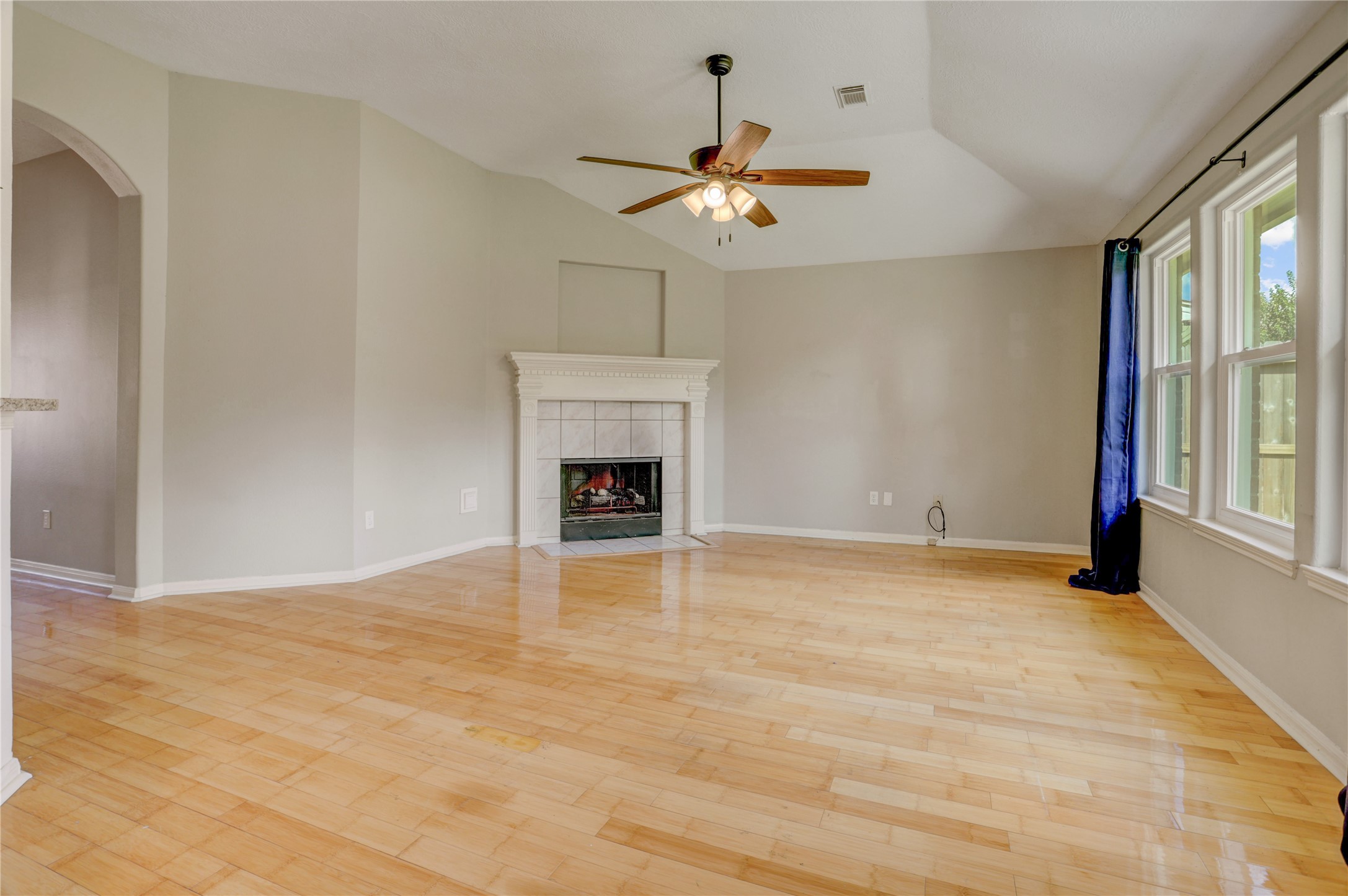 519 N Marathon Way Property Photo 9