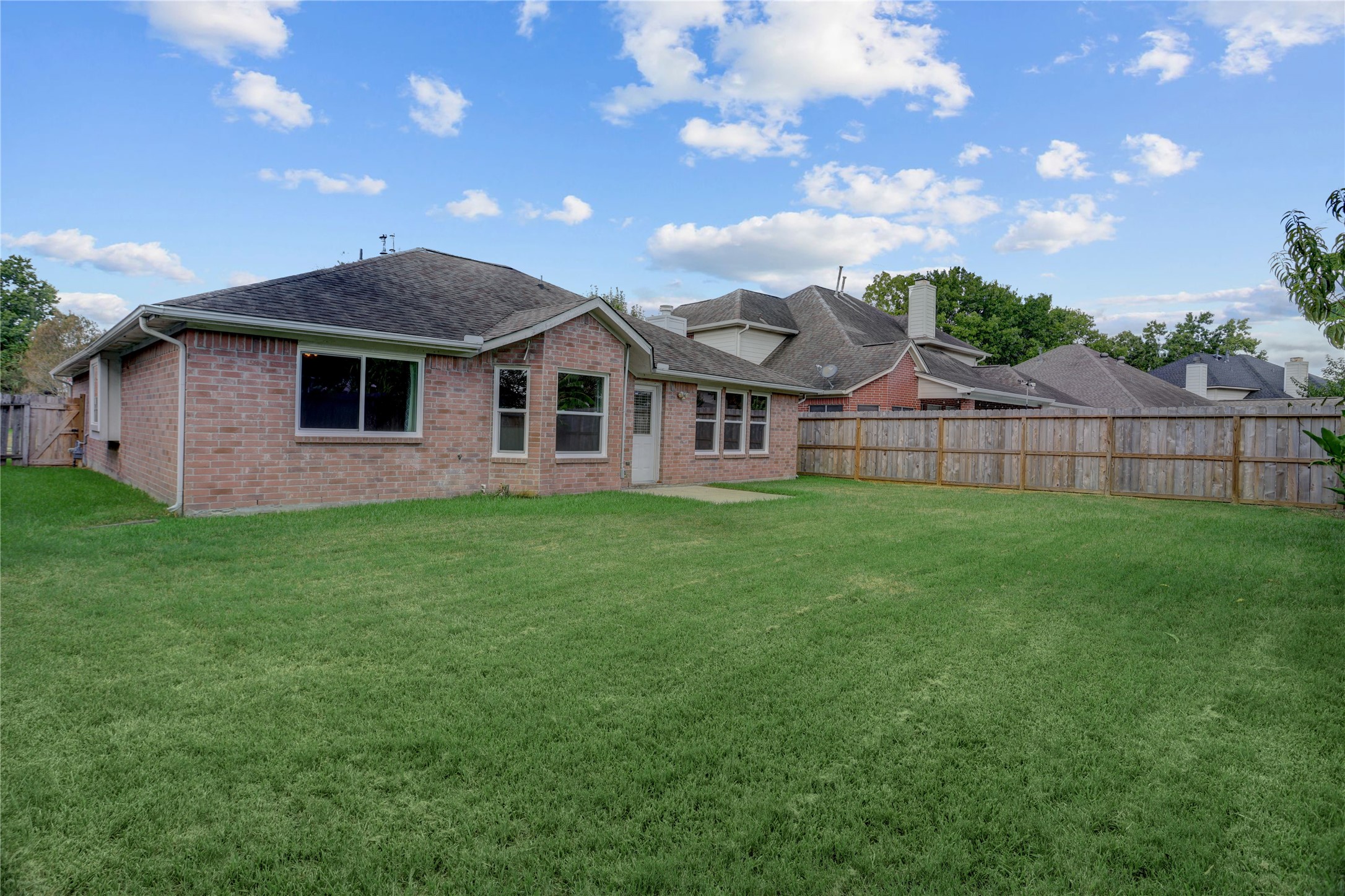 519 N Marathon Way Property Photo 22