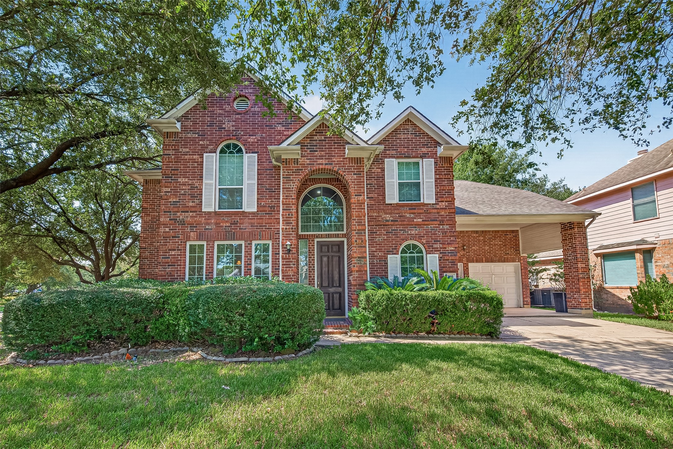 12110 Laurel Court Property Photo 2