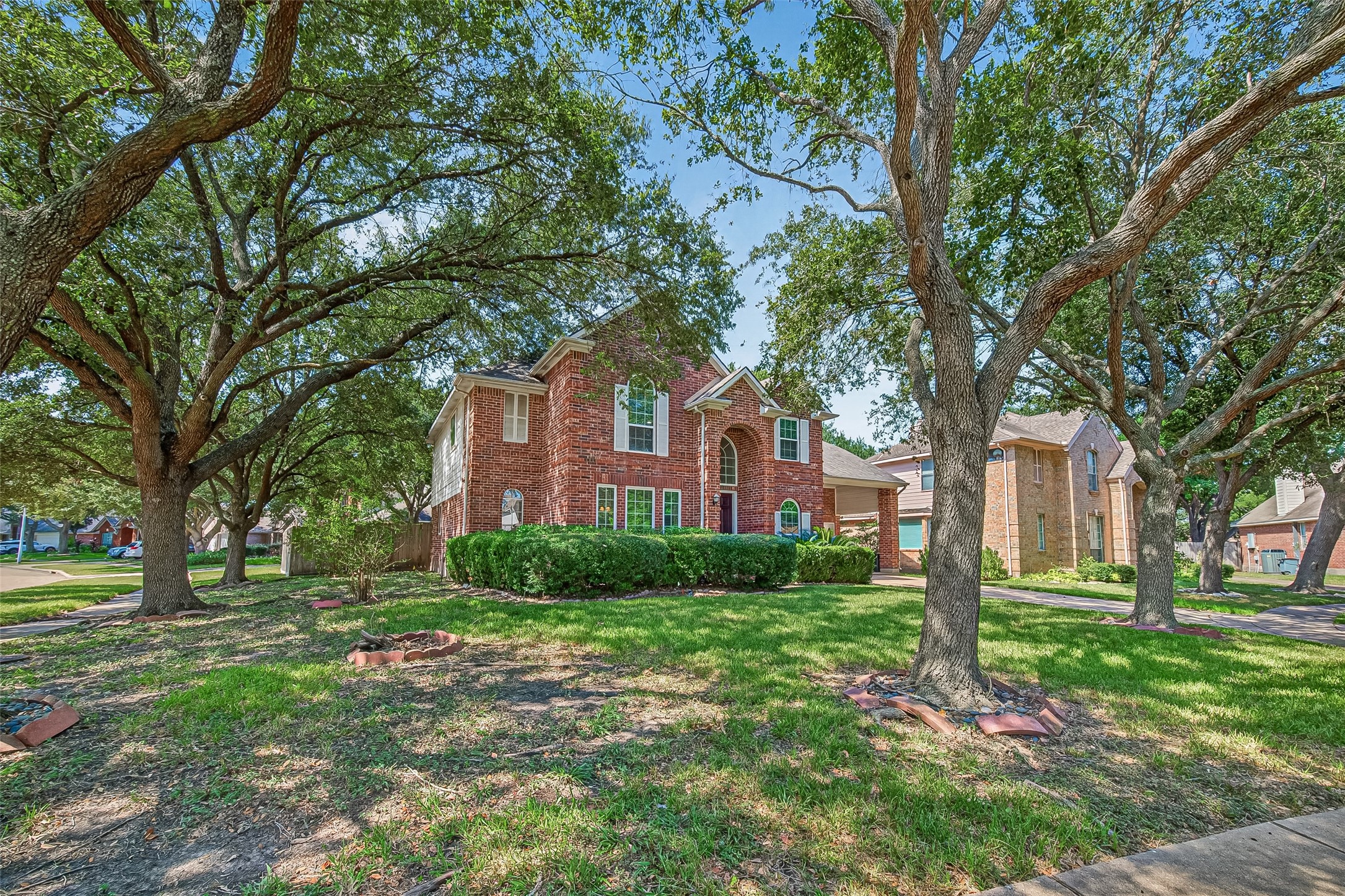 12110 Laurel Court Property Photo 3