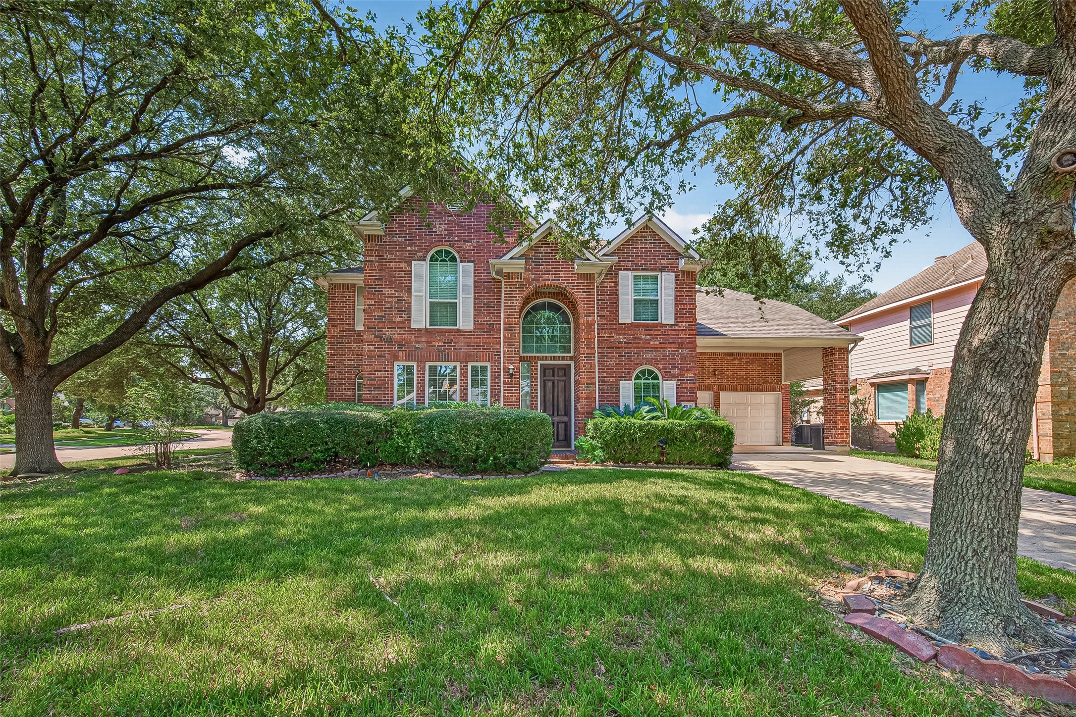 12110 Laurel Court Property Photo 6