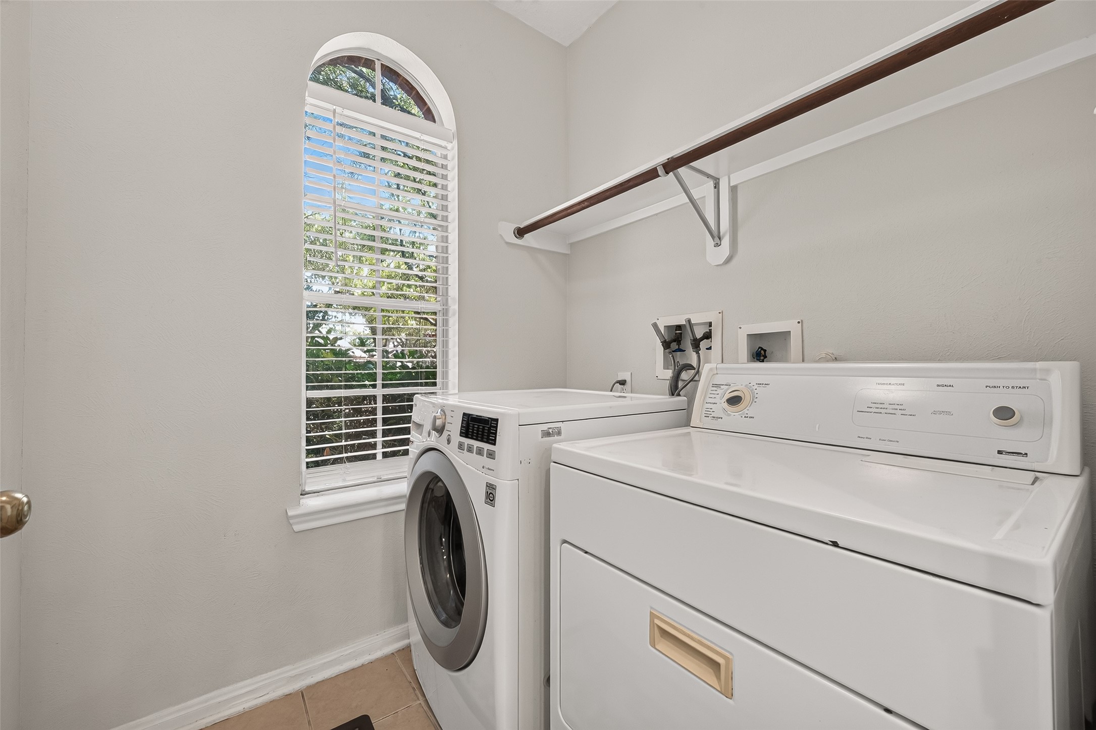 12110 Laurel Court Property Photo 20