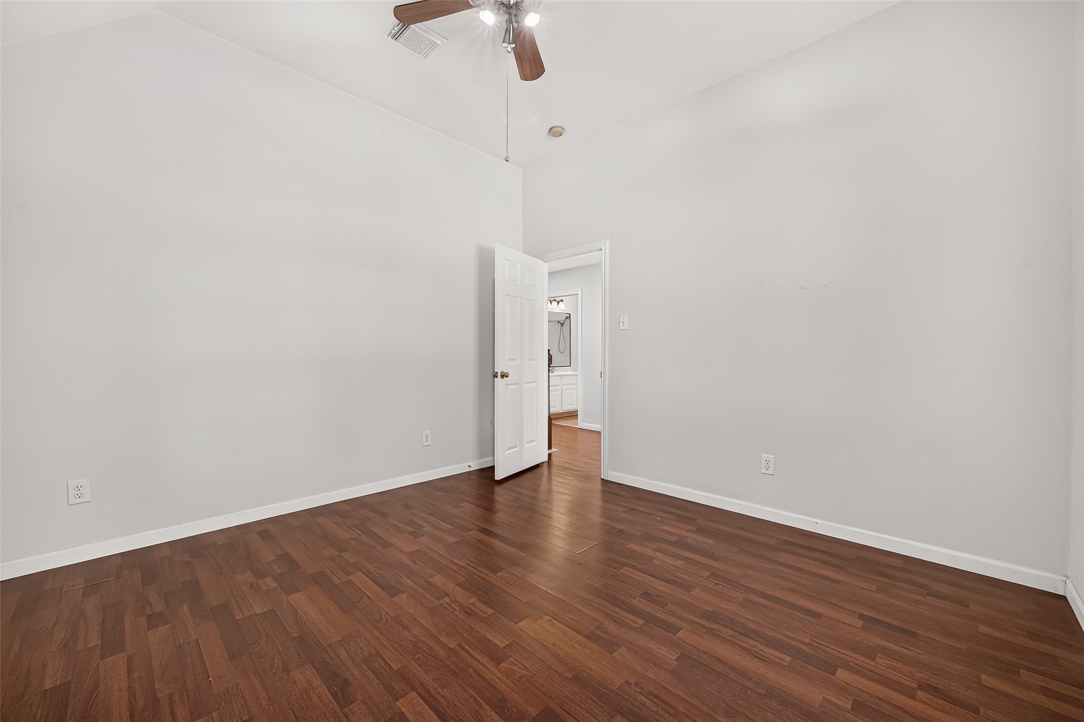 12110 Laurel Court Property Photo 25