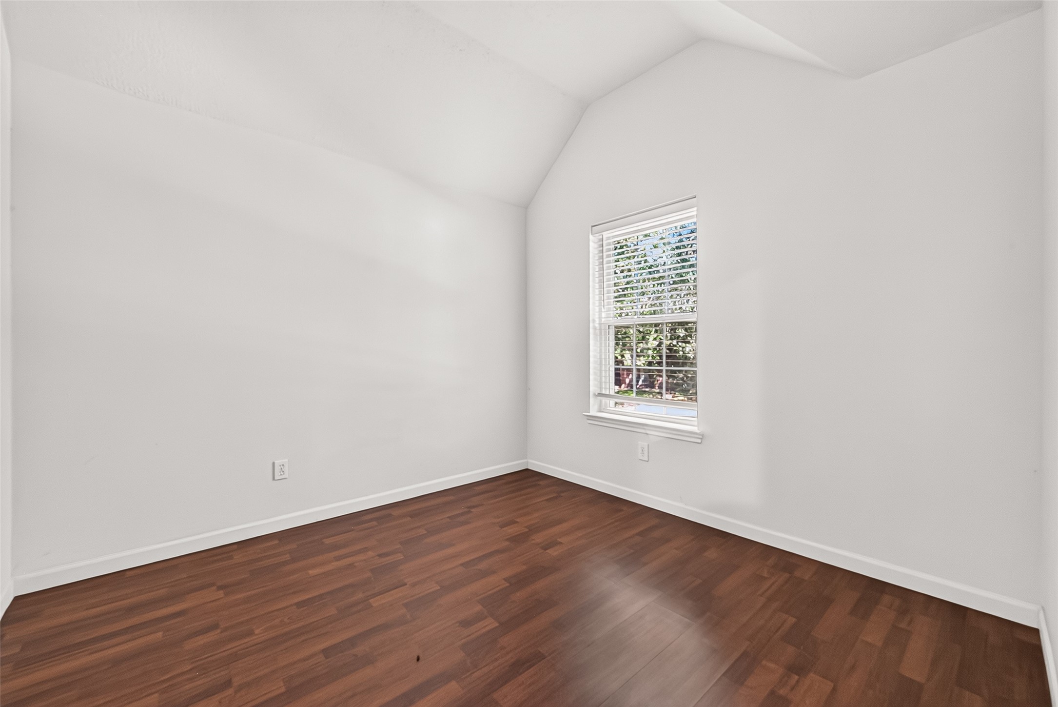 12110 Laurel Court Property Photo 26