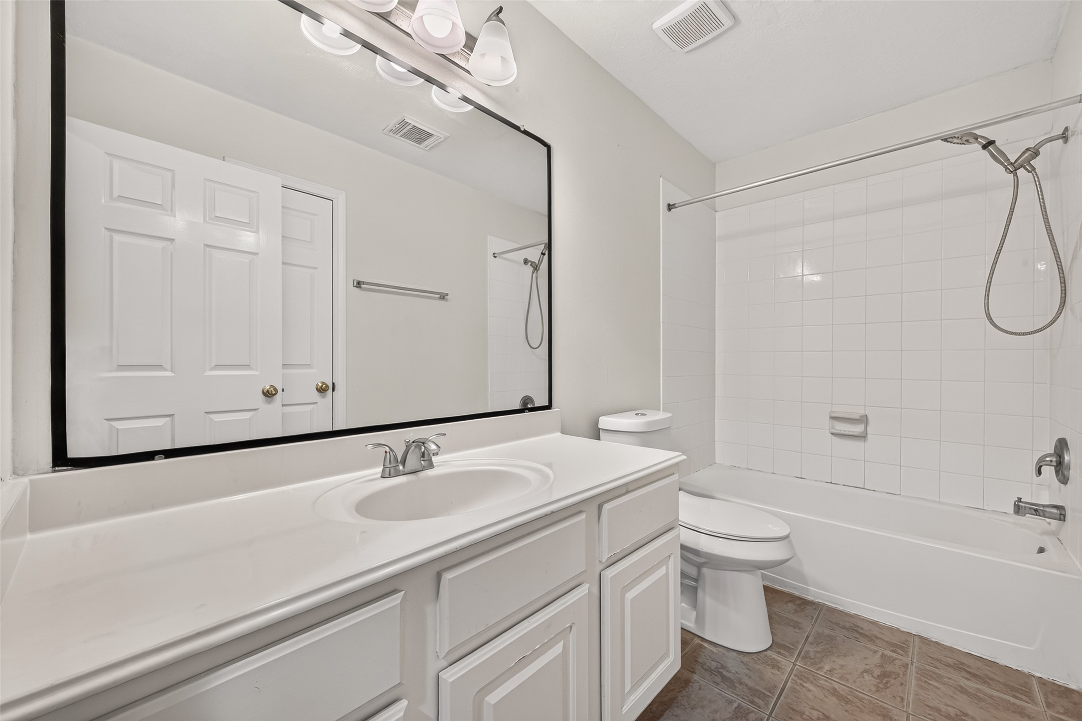 12110 Laurel Court Property Photo 28