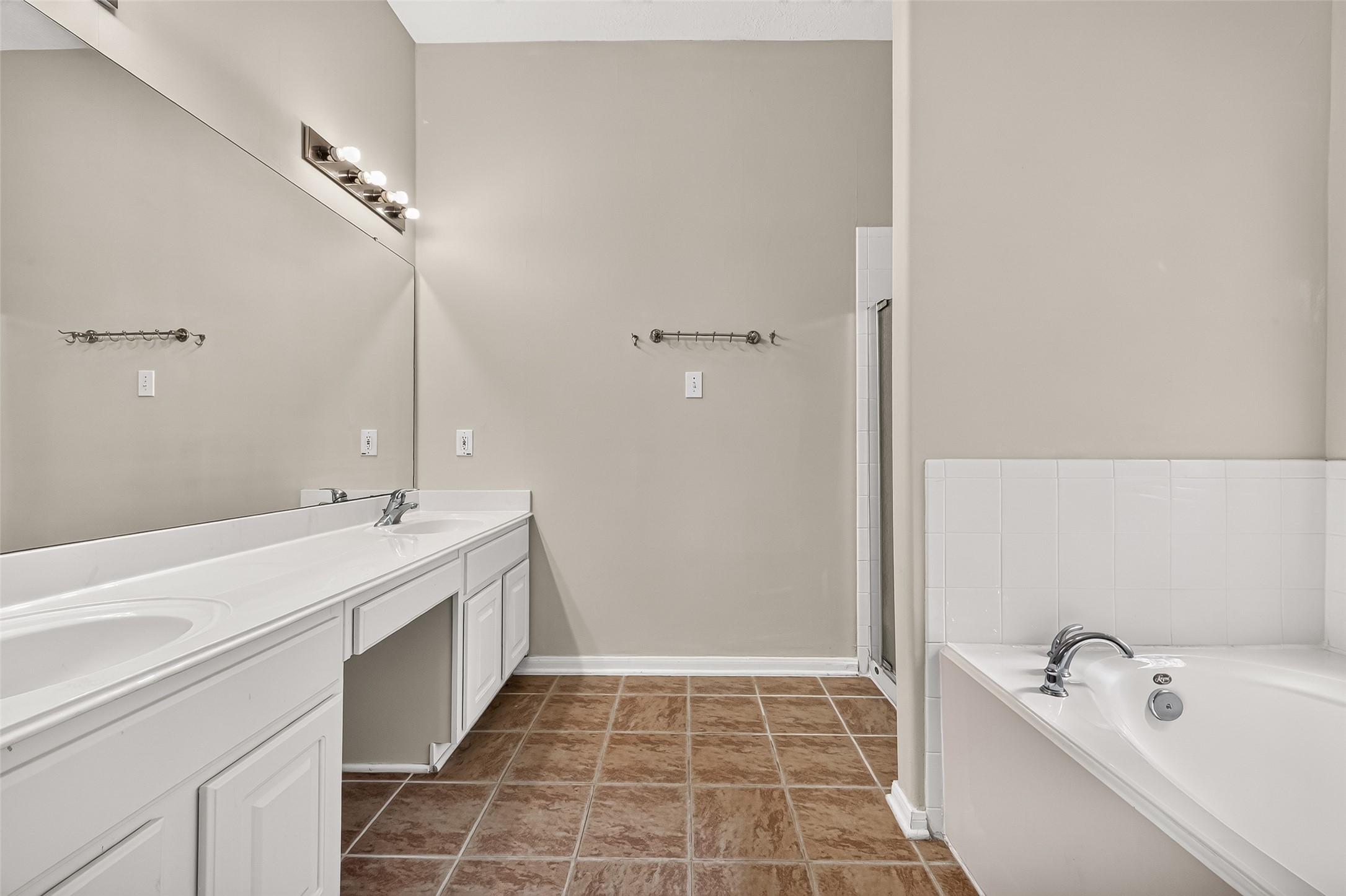 12110 Laurel Court Property Photo 32