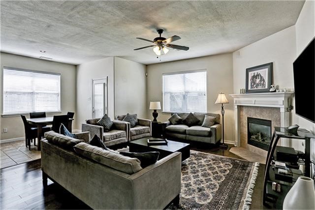 4502 Aspen Leaf Lane Property Photo 3