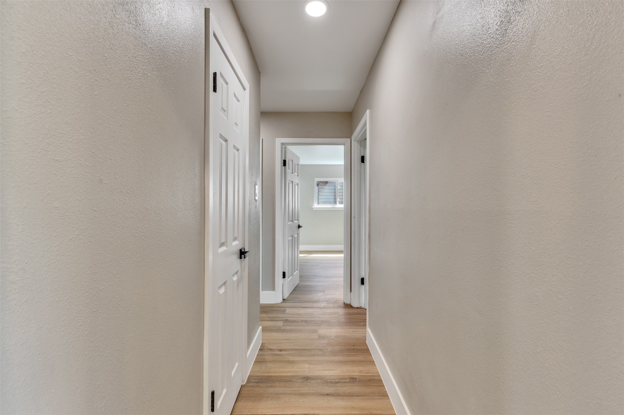 9419 Val Verde Street Property Photo 15