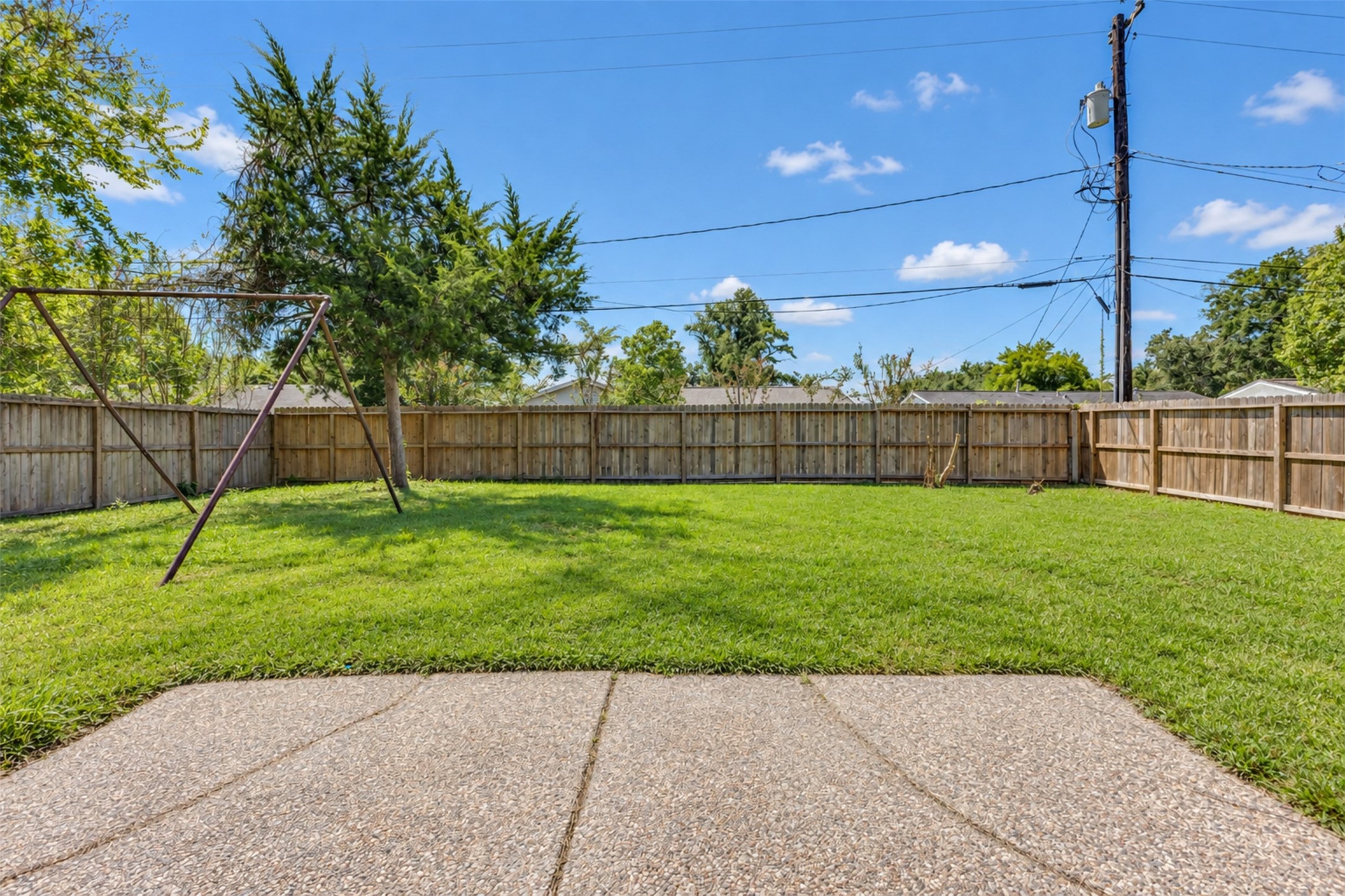 9419 Val Verde Street Property Photo 24