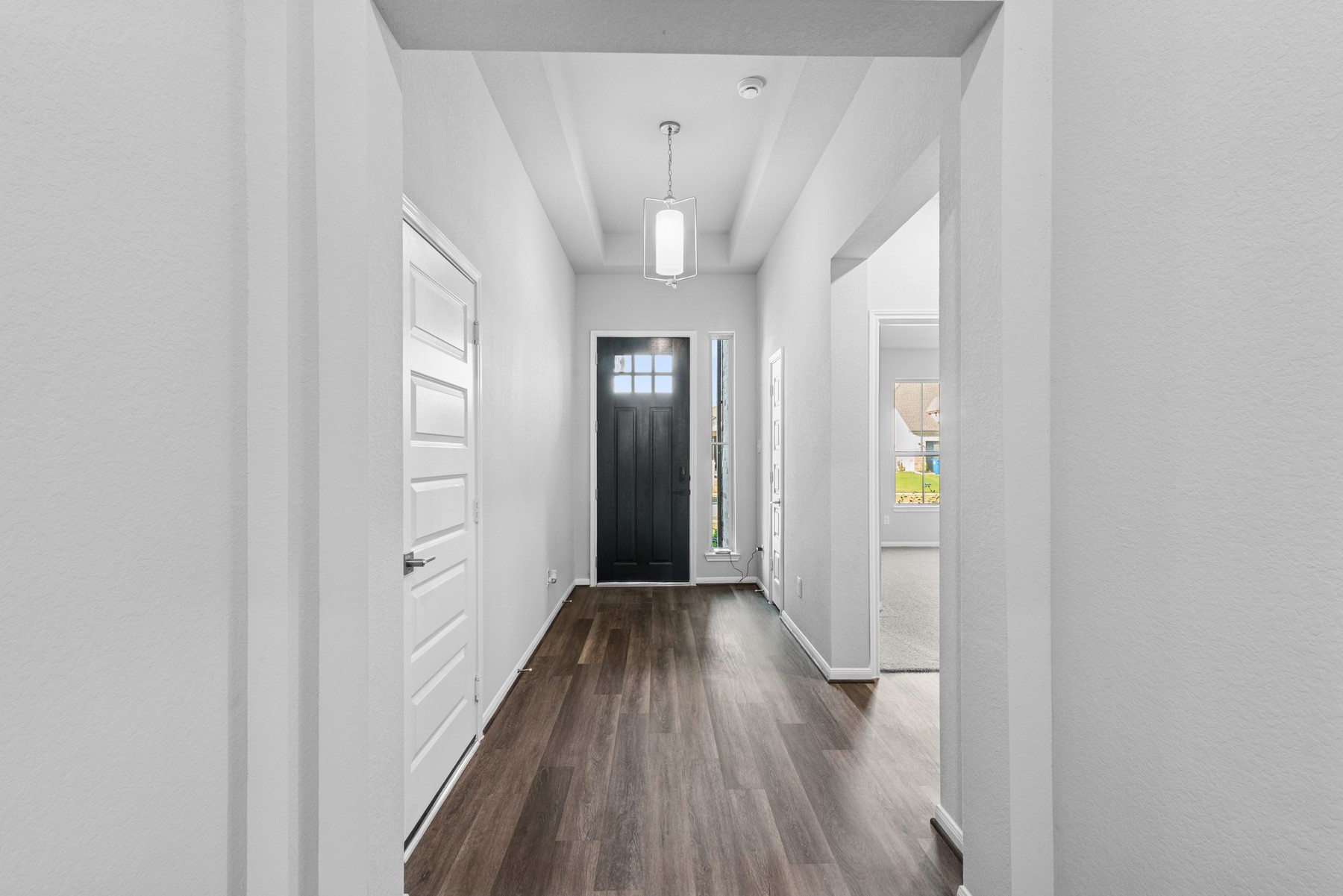 32411 Tallow Creek Drive Property Photo 3