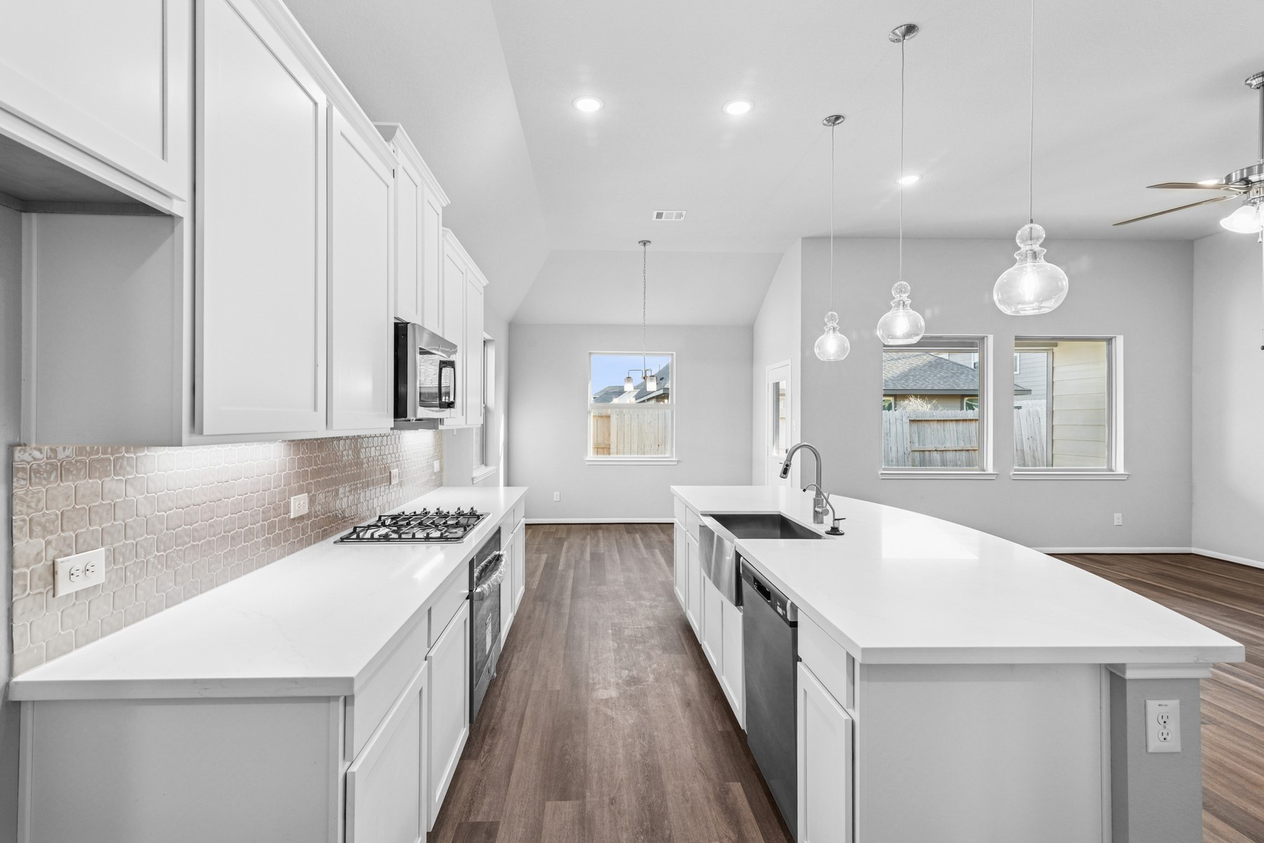 32411 Tallow Creek Drive Property Photo 10