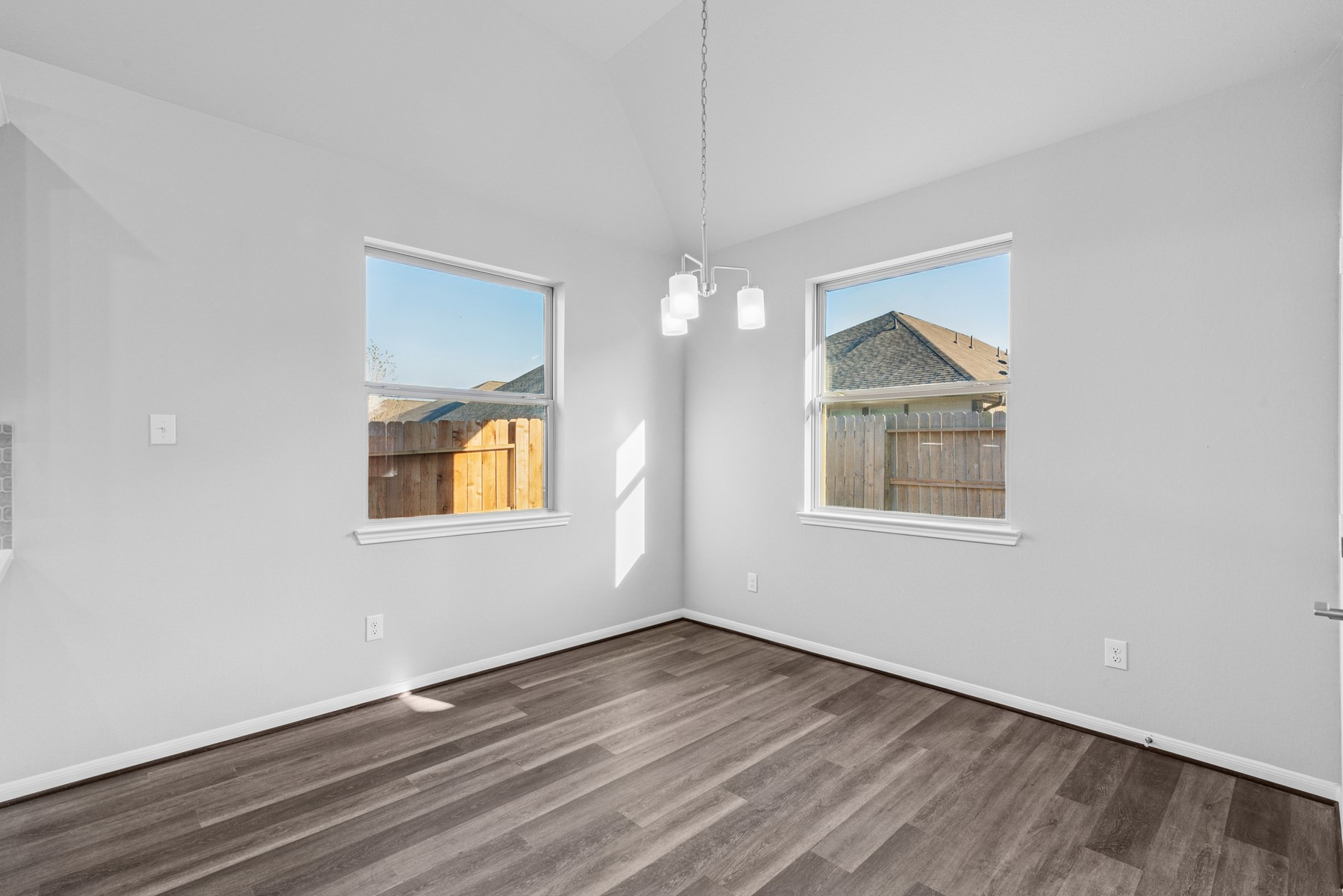 32411 Tallow Creek Drive Property Photo 12