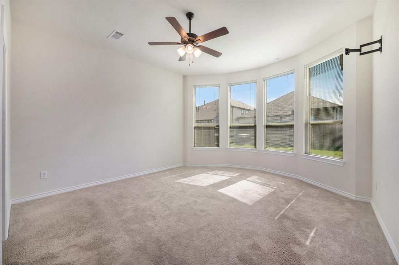 7315 Buckthorn Hollow Trail Property Photo 22