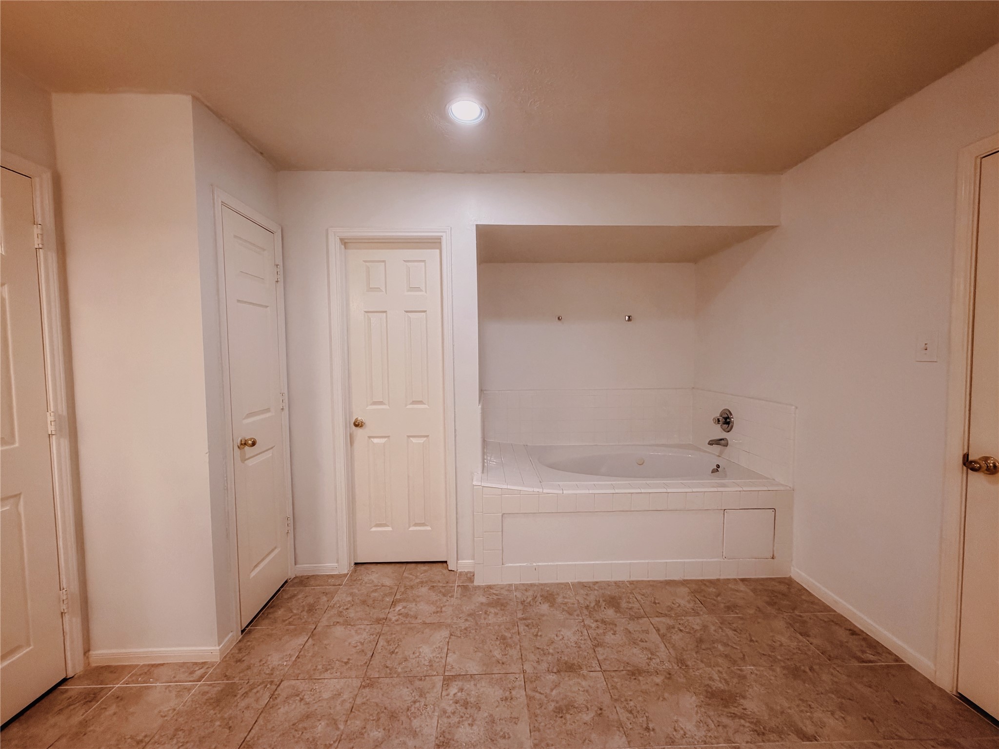 3110 Waters View Drive Property Photo 22