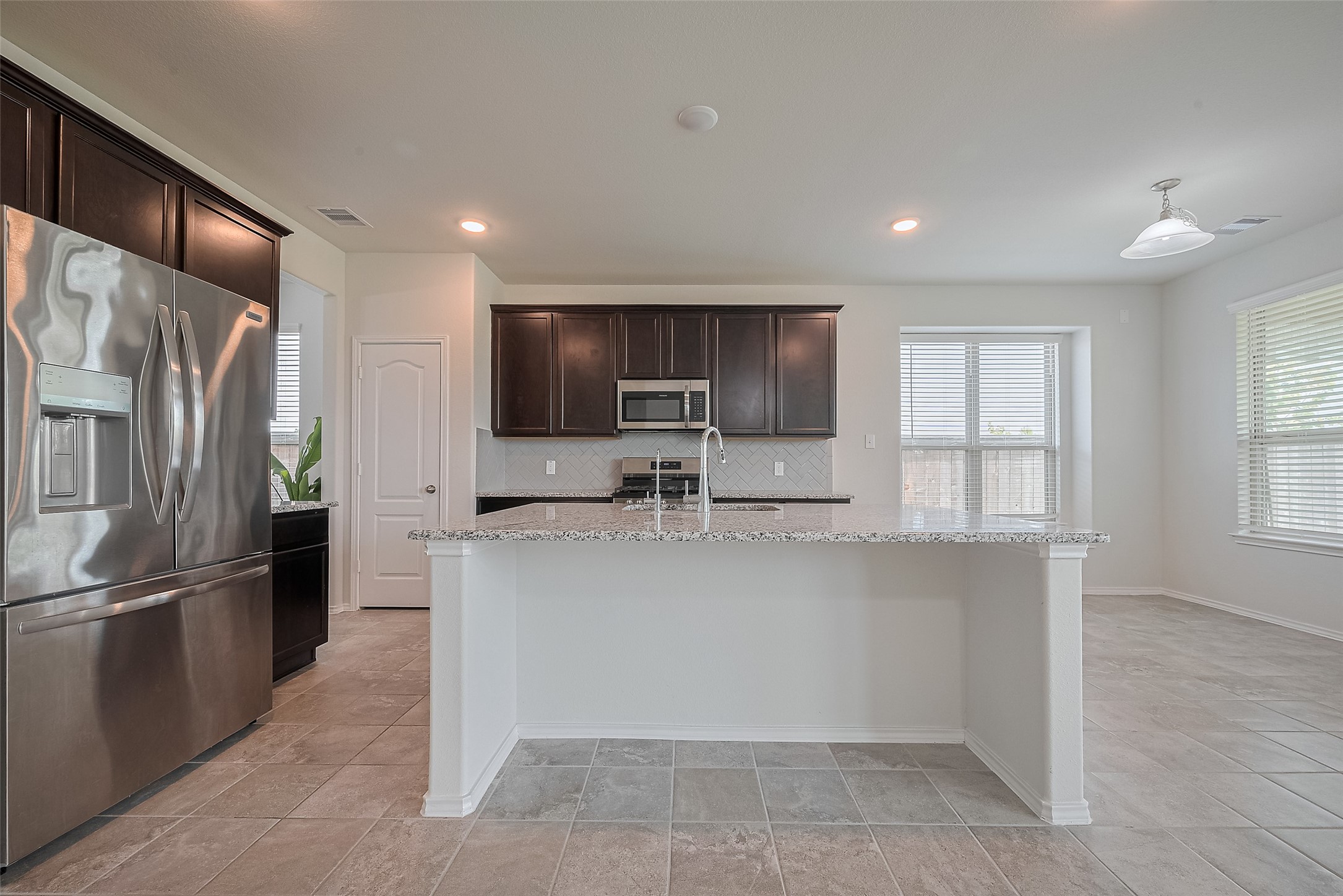 8211 Red Shiner Way Property Photo 15