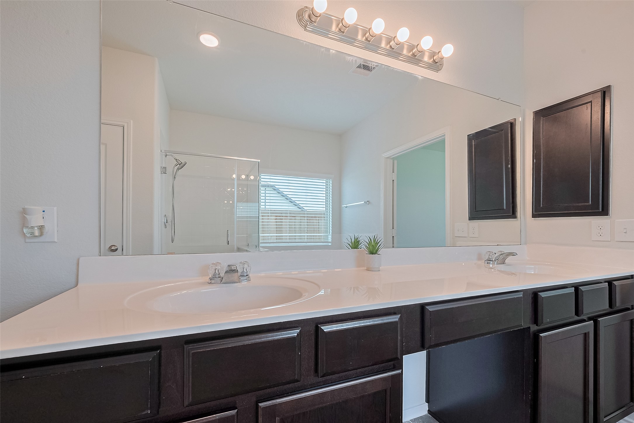 8211 Red Shiner Way Property Photo 23