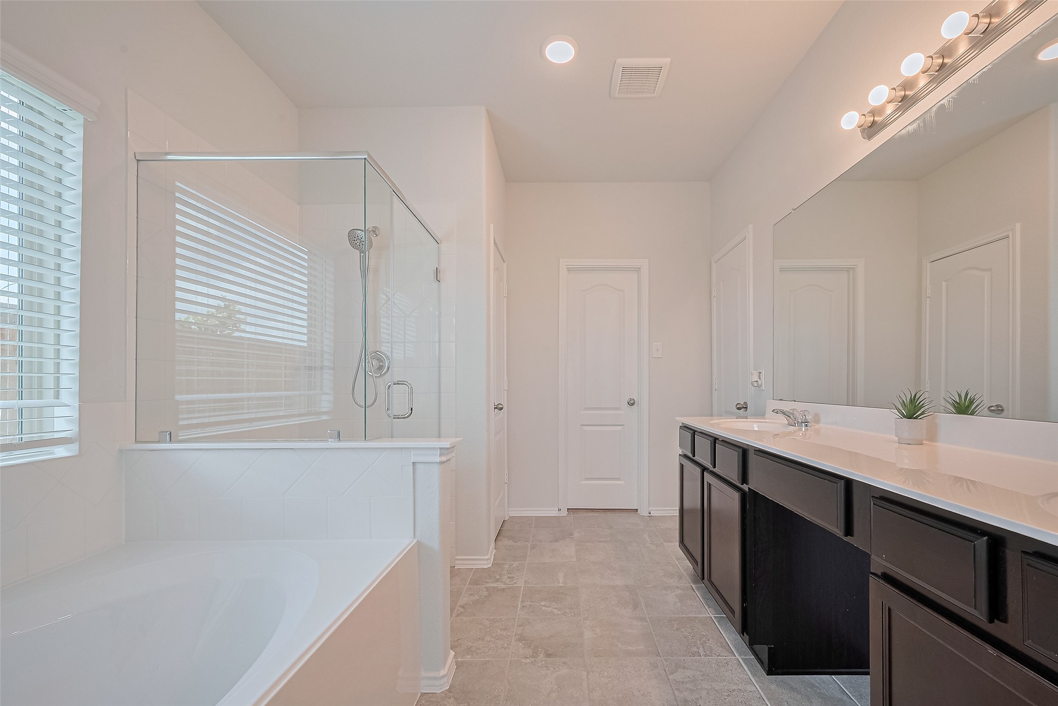 8211 Red Shiner Way Property Photo 24