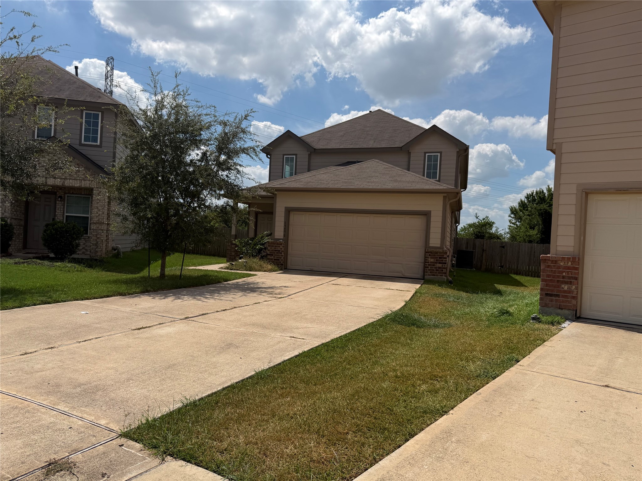 17275 Quiet Song Court Property Photo 3