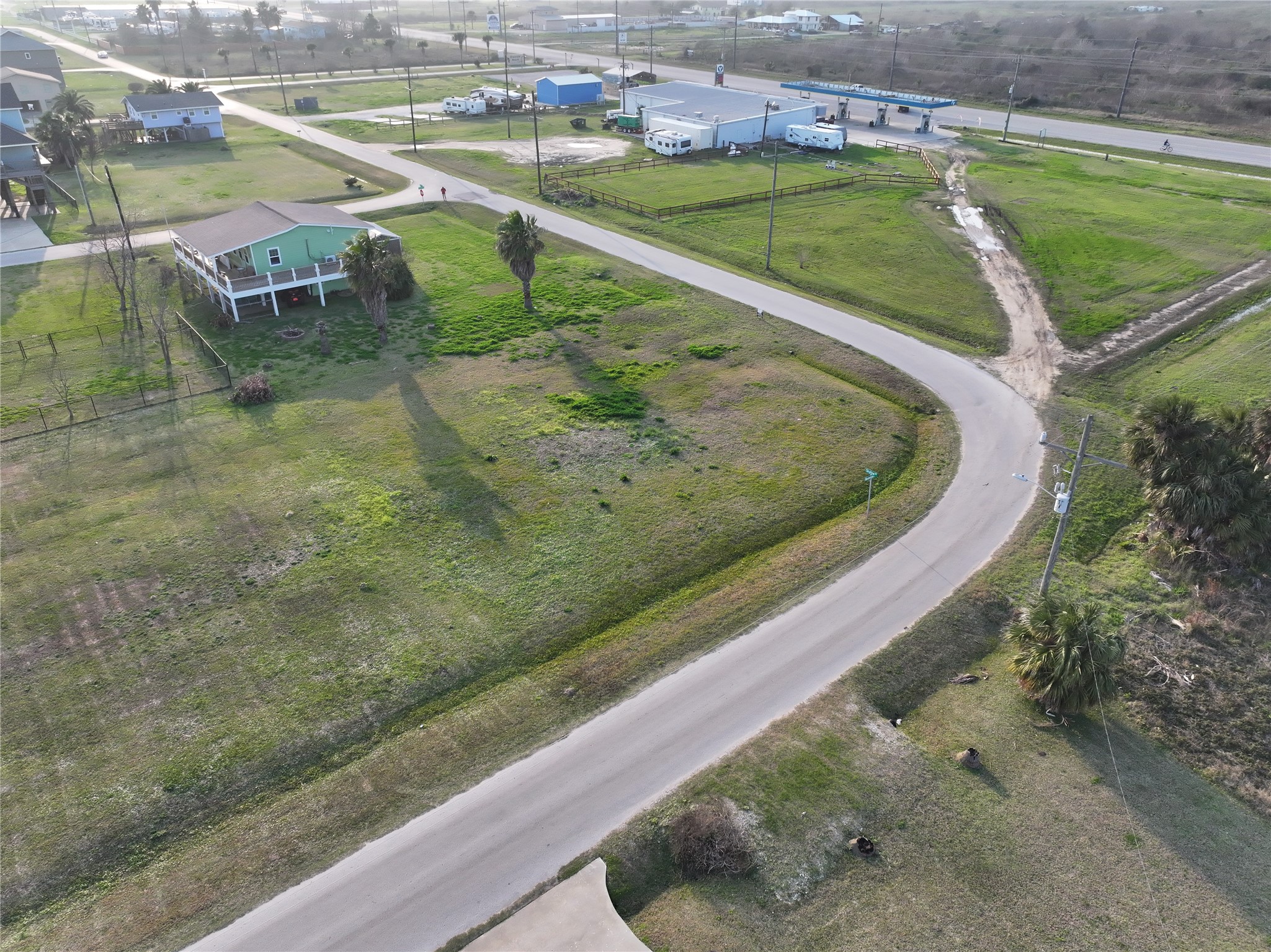 1354 Skyline Drive Property Photo 6
