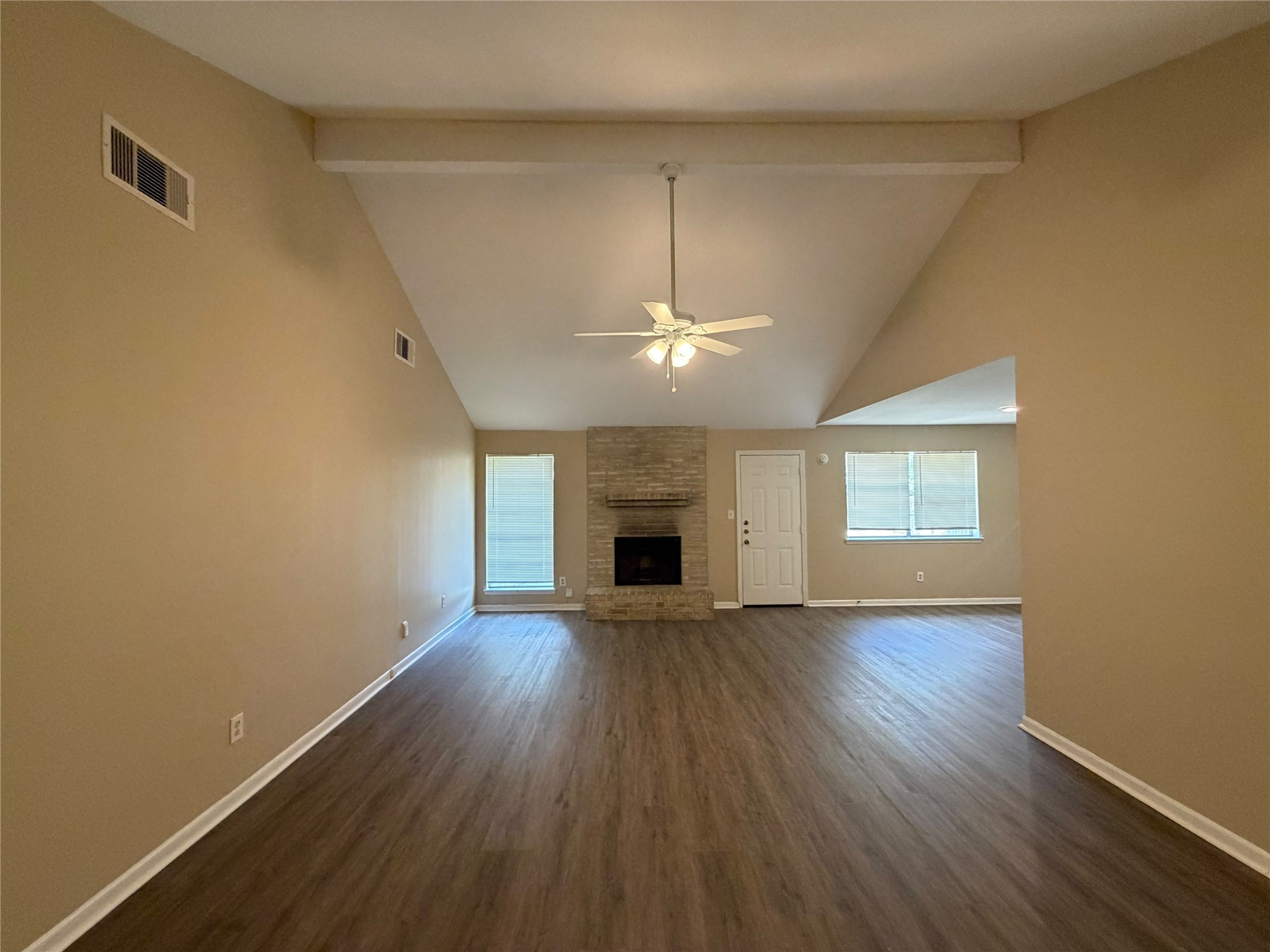 2015 Trailing Vine Road Property Photo 8