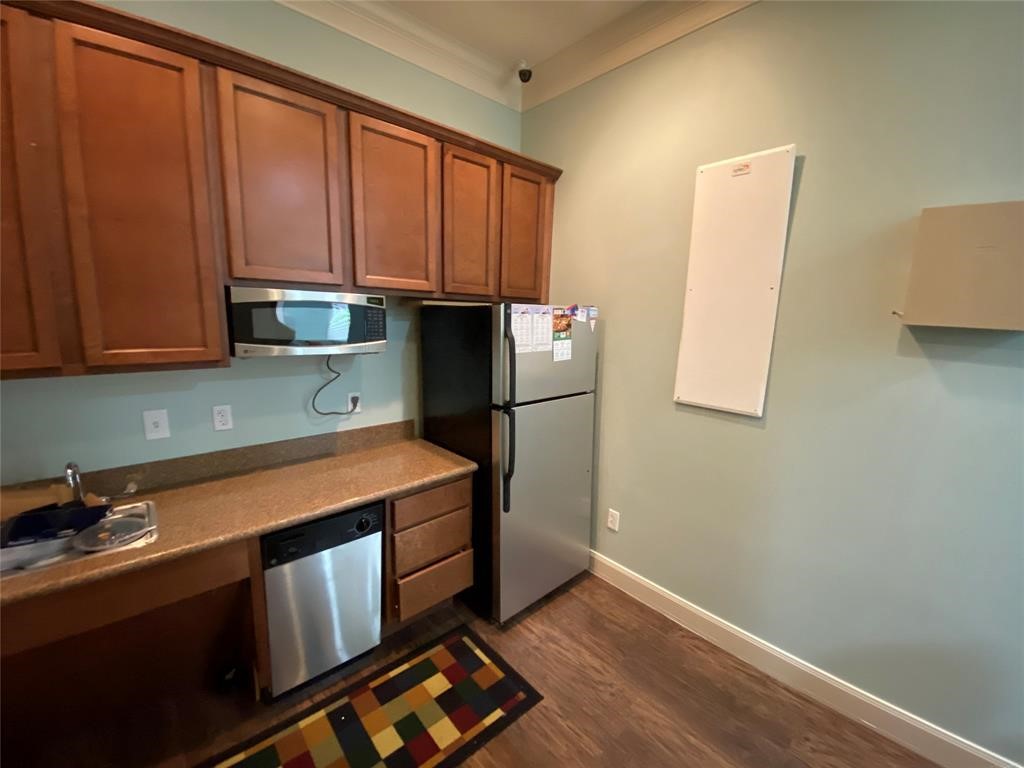 4501 Cartwright Road 408 Property Photo 7