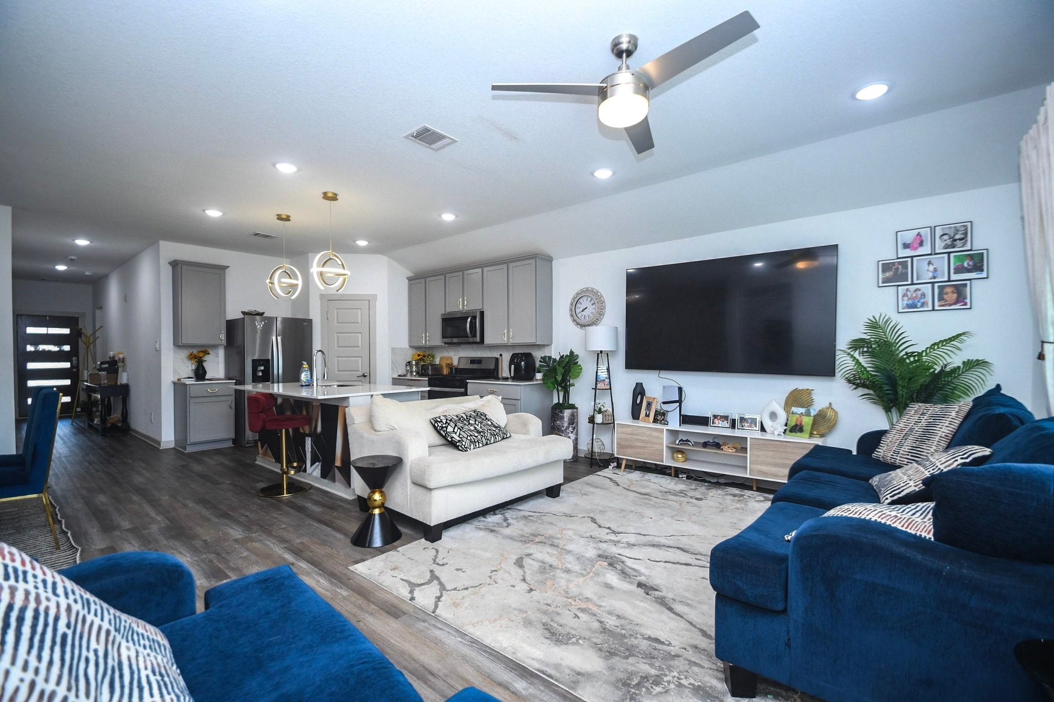 6814 Halifax Harvest Lane Property Photo 13
