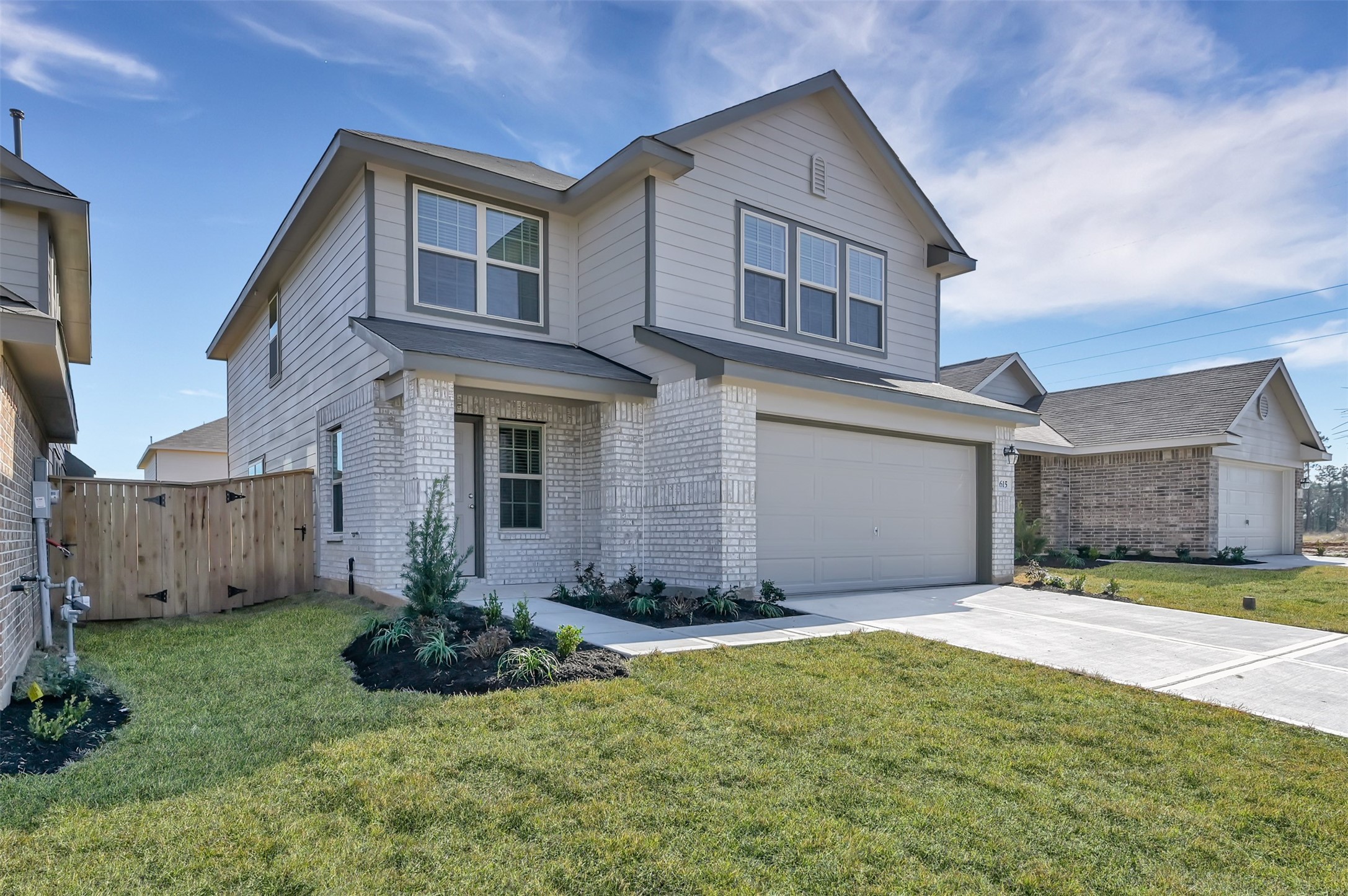 1615 Oleander Greens Drive Property Photo 1
