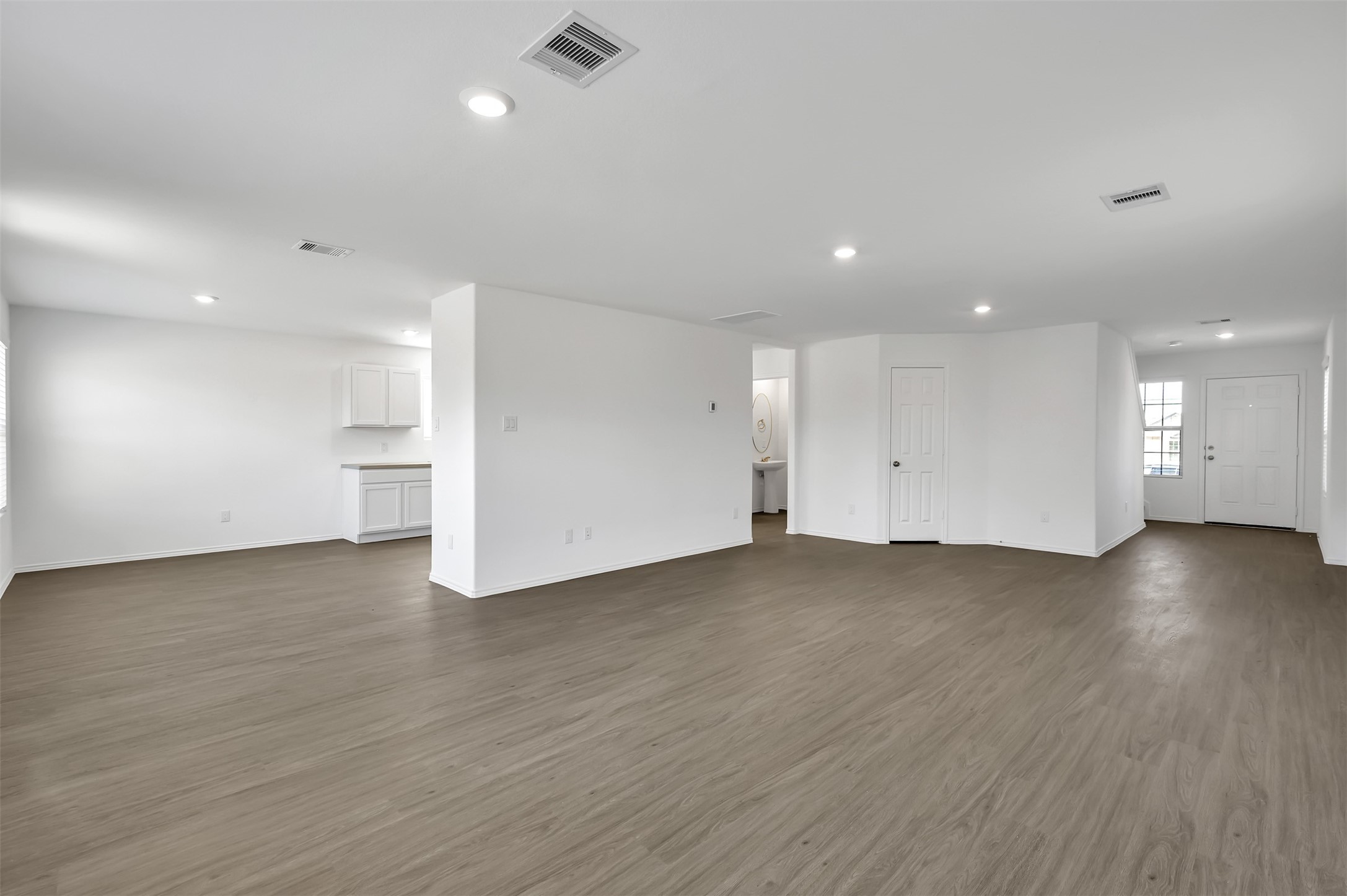 1615 Oleander Greens Drive Property Photo 6
