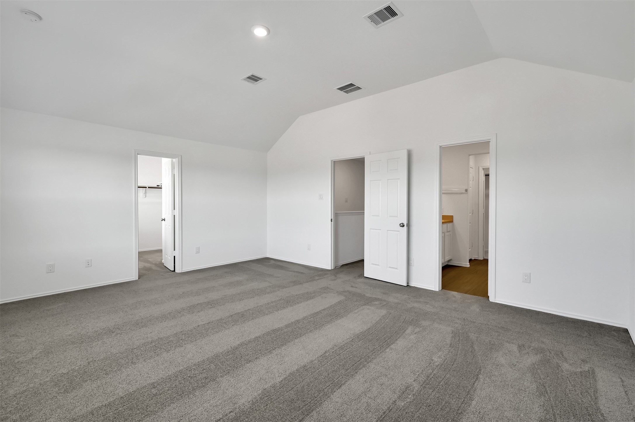 1615 Oleander Greens Drive Property Photo 10